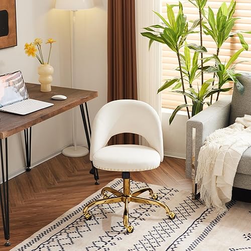 Vista 98 de VINGLI Silla de oficina pequeña de terciopelo moderna, bonita silla de escritorio con ruedas, base dorada/tachuelas, cómoda silla giratoria sin Beige