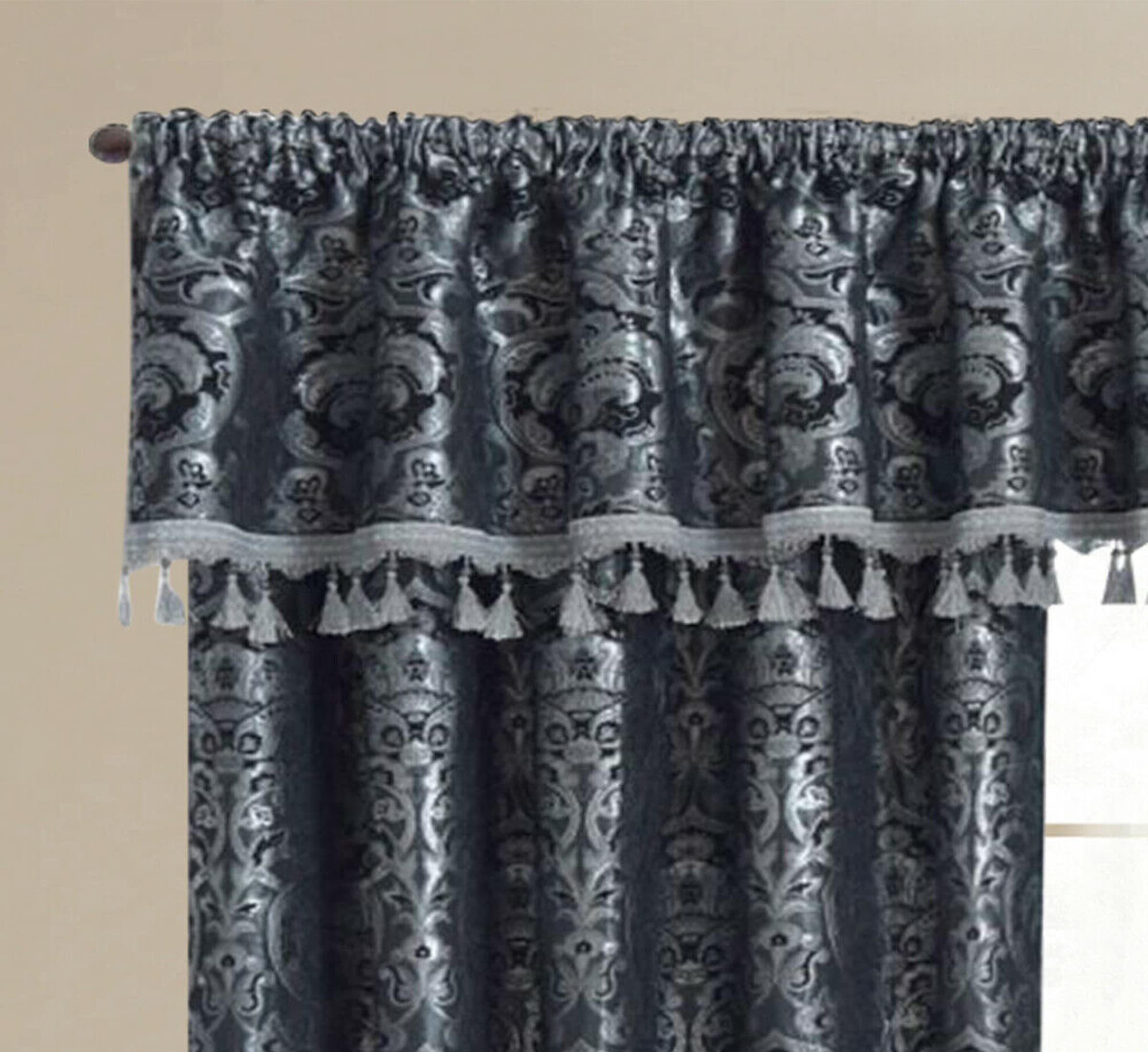 New Luxury Heavy Weight Jacquard Chenille Georgia Pelmet (Gray, Pelmet 132″x 16″)