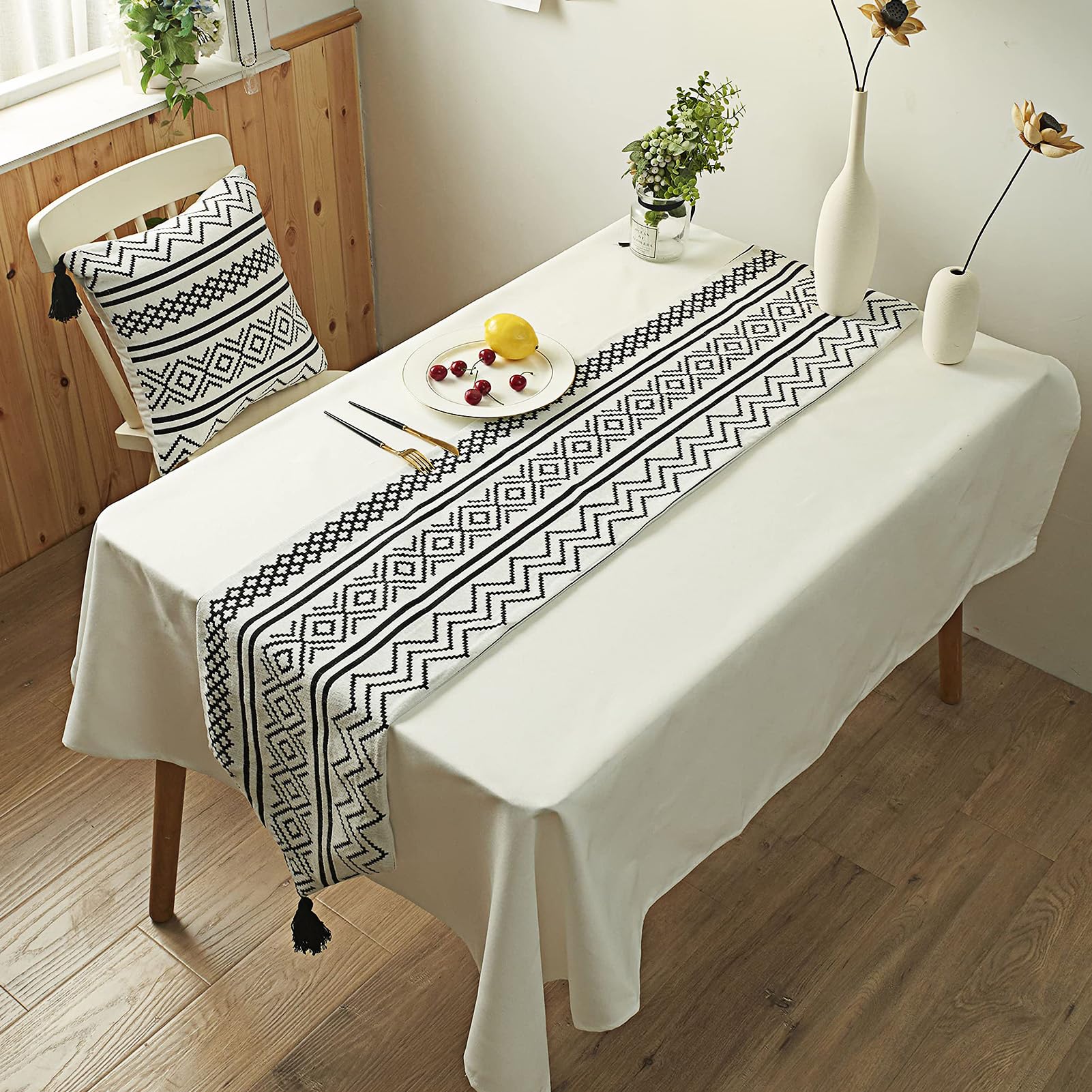 VAODO Table Runner, 33*180cm Double-Layer Tassel Table Runner, Chenille Geometric Line Art Decoration, Suitable for Festival Party Wedding Banquet Catering Farm Modern Table Decoration