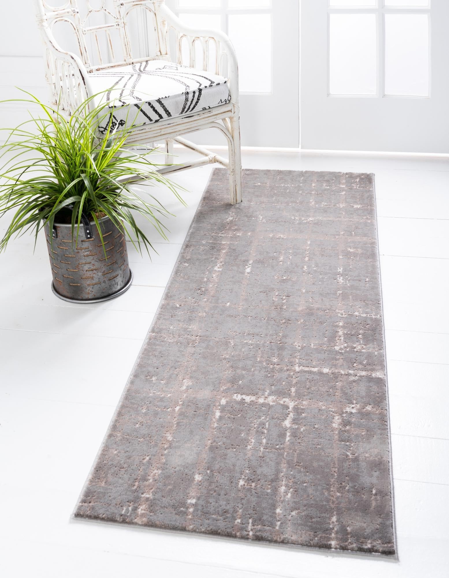 Jill Zarin Uptown Collection Area Rug - Lexington Avenue (2' 7" x 13' 11" Runner Gray/Ivory)