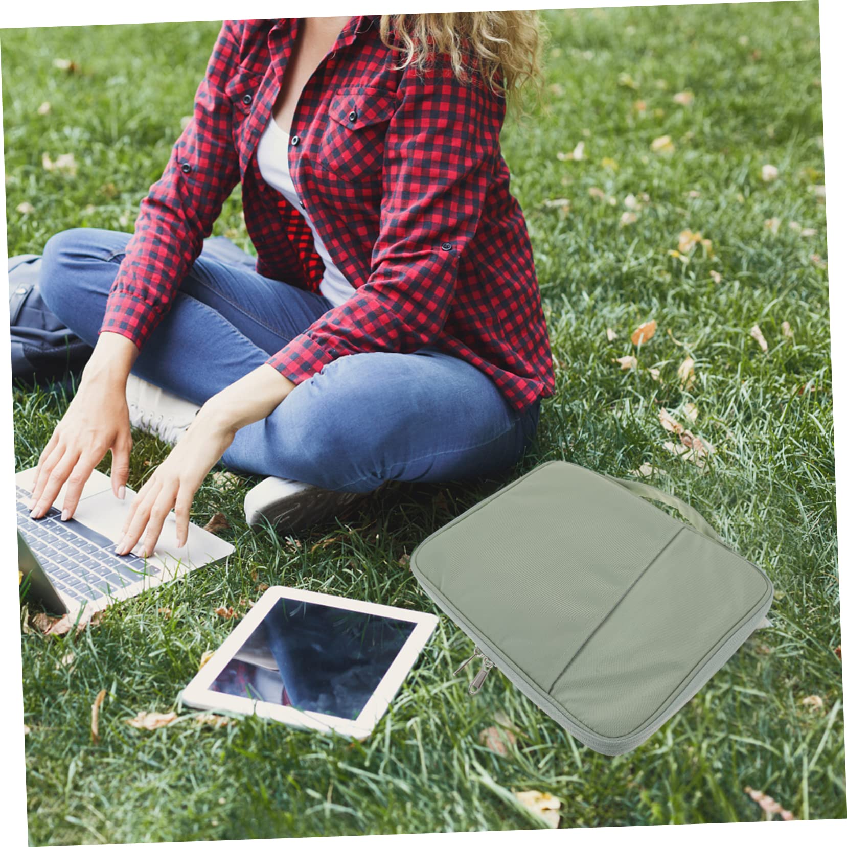 SEWACC Portable Tablet Carrying Case Storage Bag for Tablets with Handle and Pocket for Business School Travel Scratch Protection and Organization