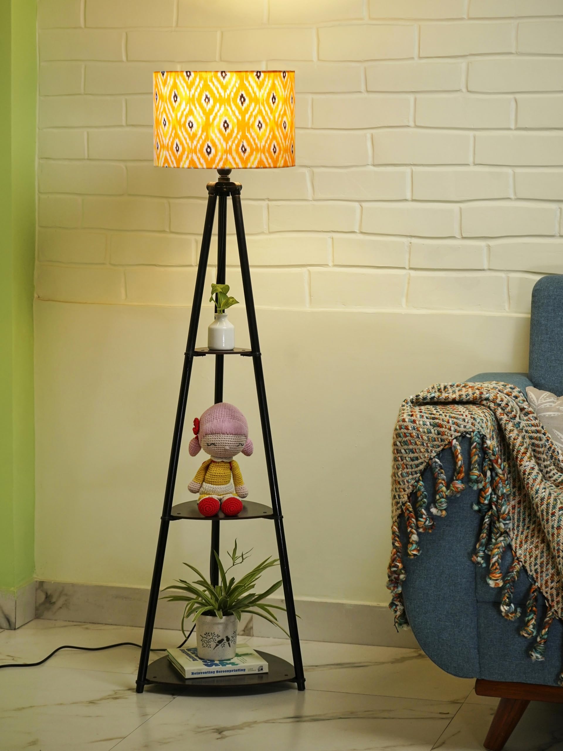 Crosscut Furniture Metal Floor Lamp with 3 Shelves (Gothic Grey)