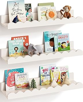 G&W Gruwald Nursery Book Shelves, Set of 3, Nursery Decor for Baby and Toddler, Scalloped Shelves, Book Shelf for Kids Rooms, Wall Book Shelves for Bedroom Kids, Floating Book Shelves for Wall