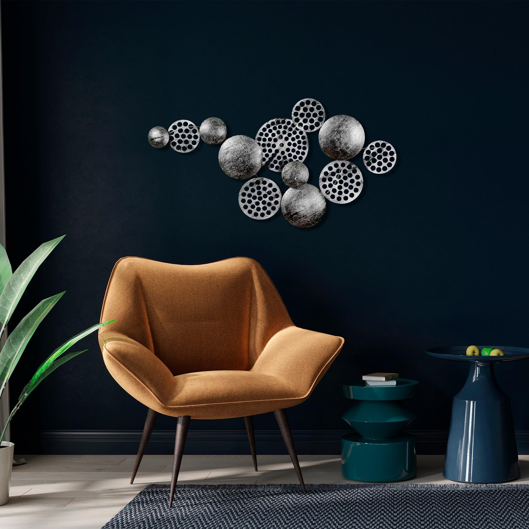 Hanah Home Handmade Decorative Metal Wall Accessory Product Description