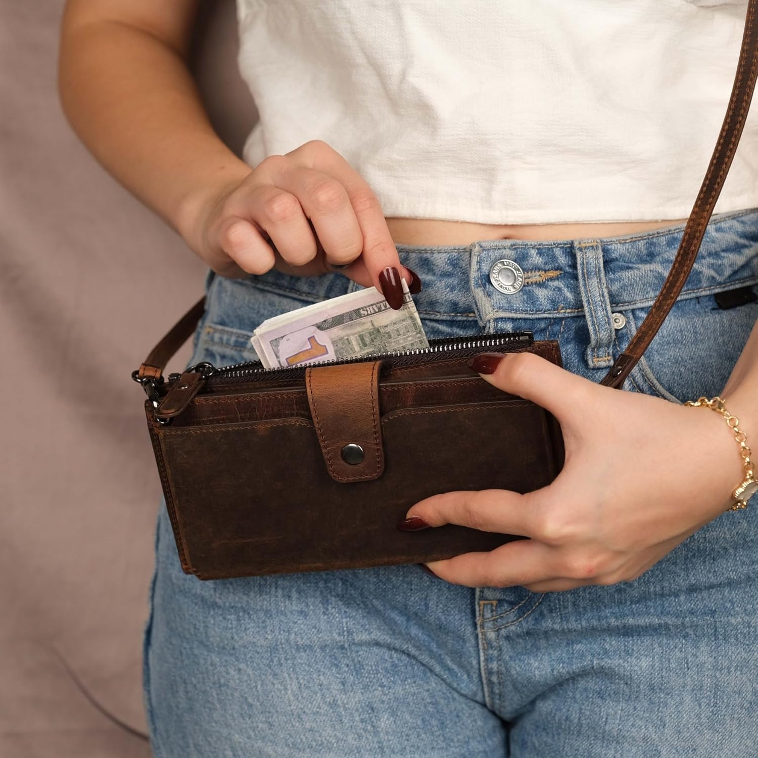 Kaycee Leather Phone Wallet Crossbody Bag with 12 Card Slots, Zippered Pocket, Adjustable Strap & for Women