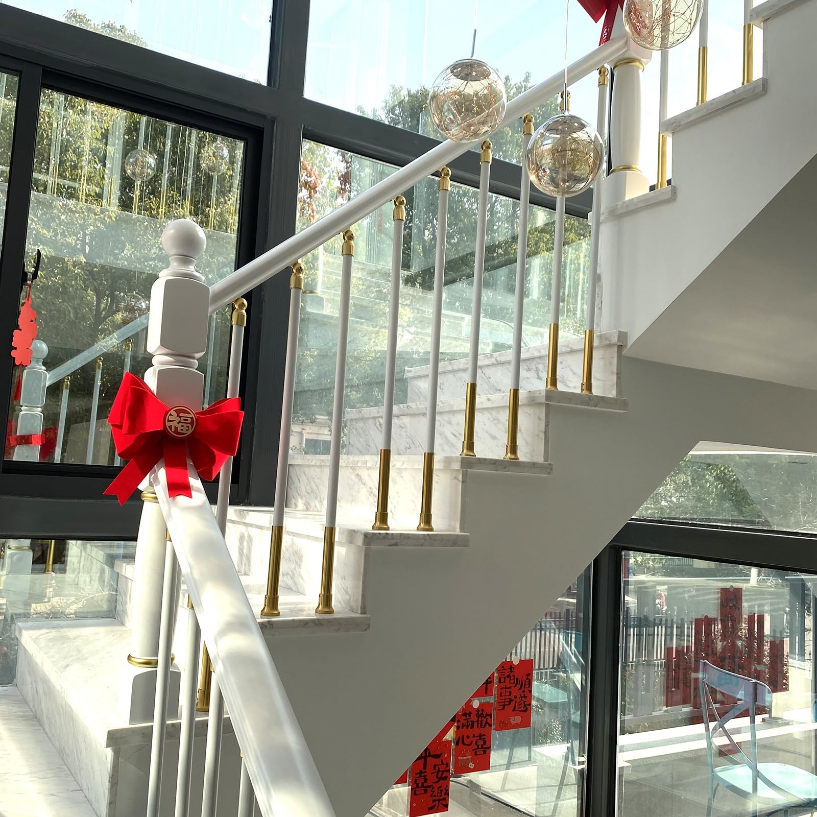 Strona główna Wille Schody na poddaszu Tralki Wrzeciona 37,4 ", Schody wewnętrzne na zewnątrz Okrągły słupek balustrady balustrady z płaskimi regulowanymi wspornikami, złoty(Black,8 Pcs)