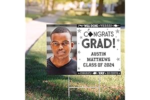 Celebrate Graduation with a Personalized Class of 2022 Yard Sign