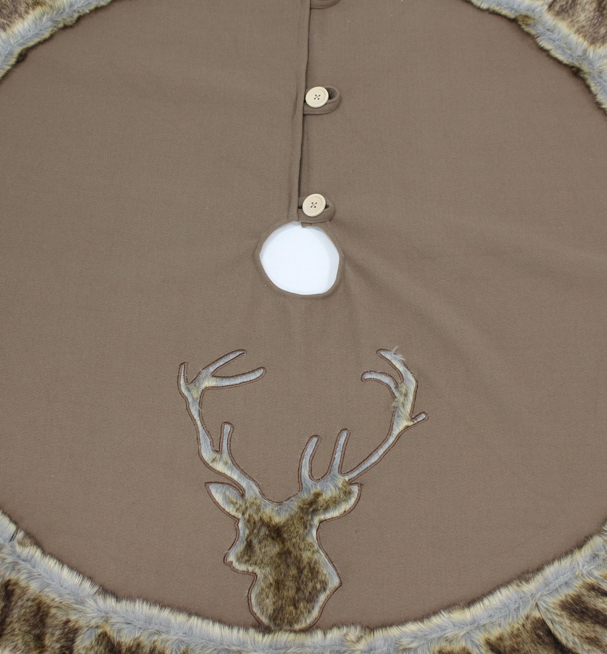 Dekoleidenschaft Christbaumdecke Hirsch Ø 120 cm, in braun, Rand aus Kunstfell, Weihnachtsbaum-Decke, Weihnachtsbaumständer-Hülle, Tannenbaumständer-Kragen, Christbaum-Rock