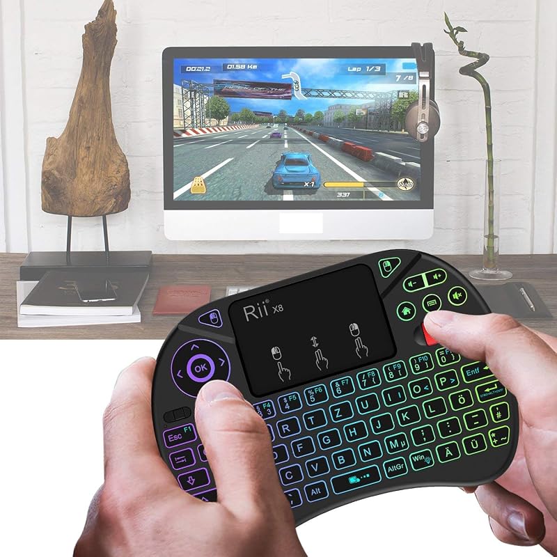 Rii Mini Vezeték Nélküli Billentyűzet Érintőpaddal, 8 RGB Háttérvilágítási Móddal, Tölthető, Smart TV, PC, Xbox Kompatibilis, 10m Hatótáv