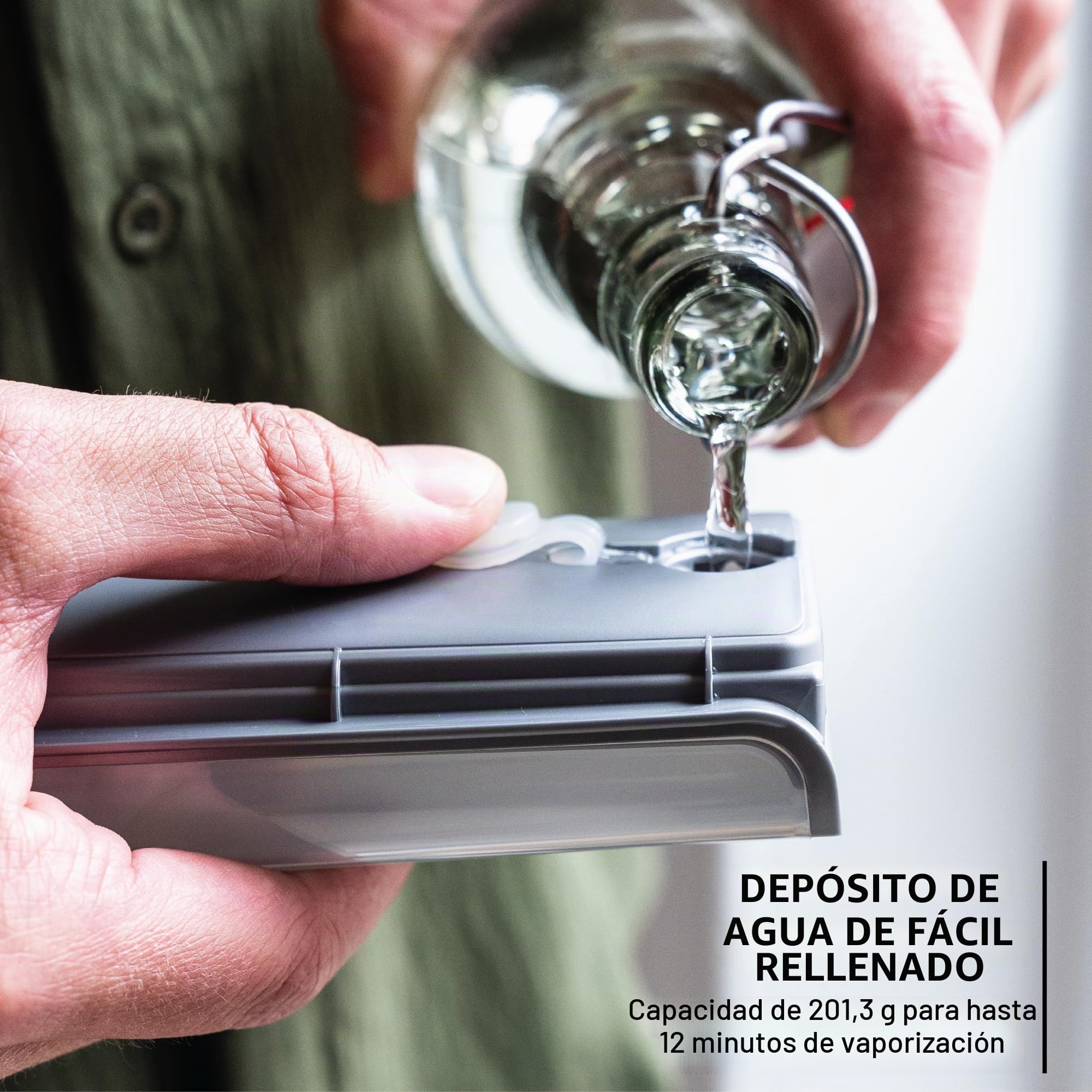 Rowenta, vaporizador de ropa, Pure Force 3 en 1, capacidad de 7 onzas, plancha vertical, planchado horizontal, removedor de pelusas, ligero, apagado automático, DR8855U1