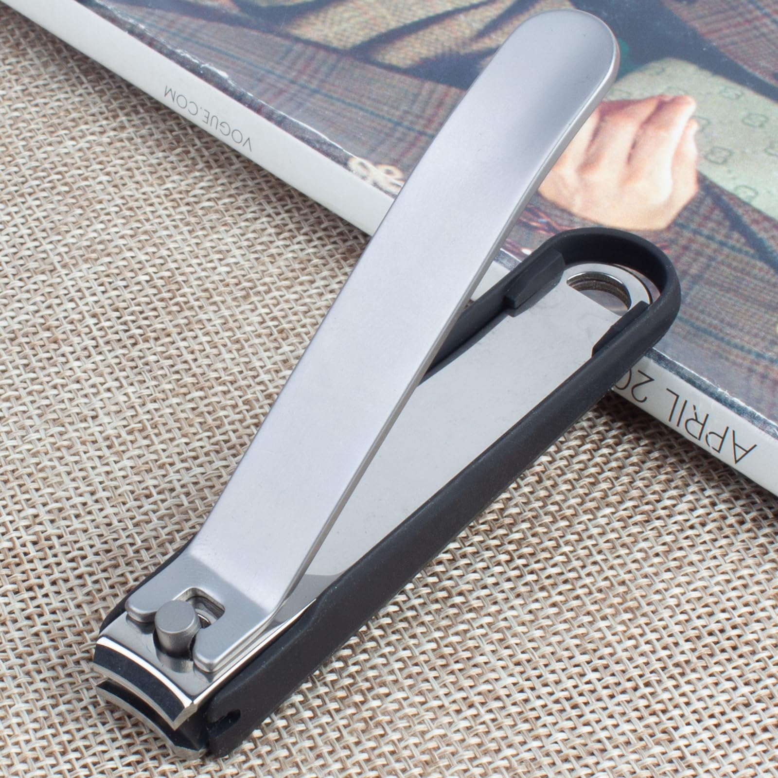 Nail Clippers for Men Women Stainless Steel Curved Fingernail Clipper Adult with Catcher Toenail Clippers Nail Cutter Trimmer
