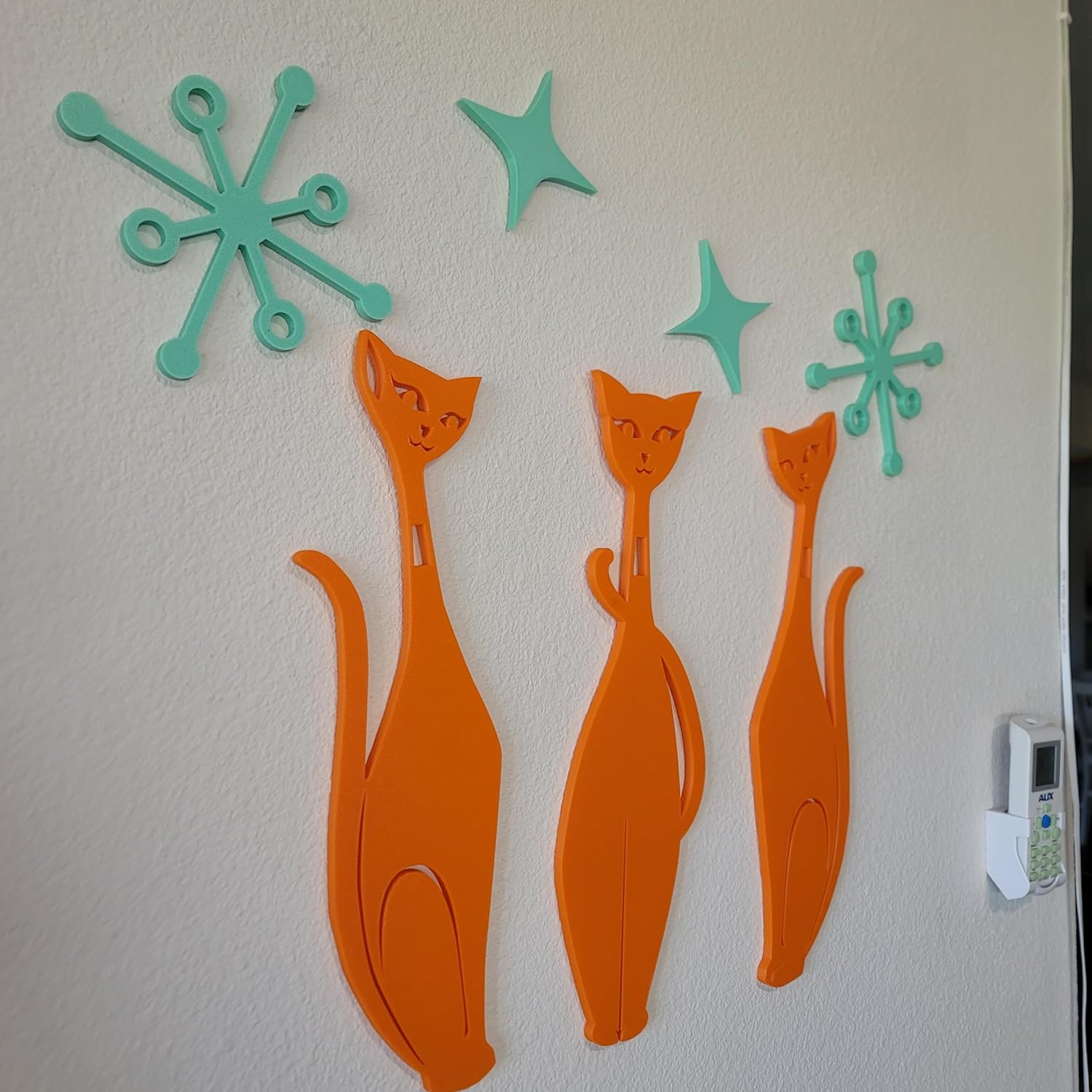 Retro Layers MidCentury Modern Vintage Style Atomic Space Cat Family Set Gold, Silver, Black, Mint Wall Art | 1960s Retro Décor 50s MCM MidMod (Black Cats/Orange Stars)