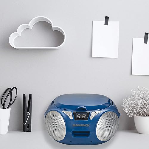 Miniatura 4 de MAGNAVOX MD6924-BL - Boombox portátil de carga superior con radio estéreo AMFM en azul  compatible con CD-RCD-RW  pantalla LED  puerto AUX