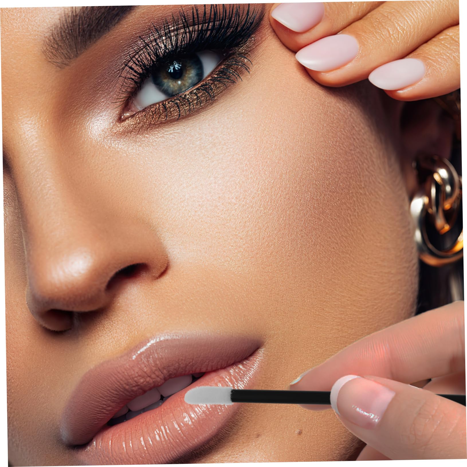 Ipetboom Disposible Lip Brush Set 200pcs Lipstick Applicators Makeup Brush for Lipstick Lip Gloss