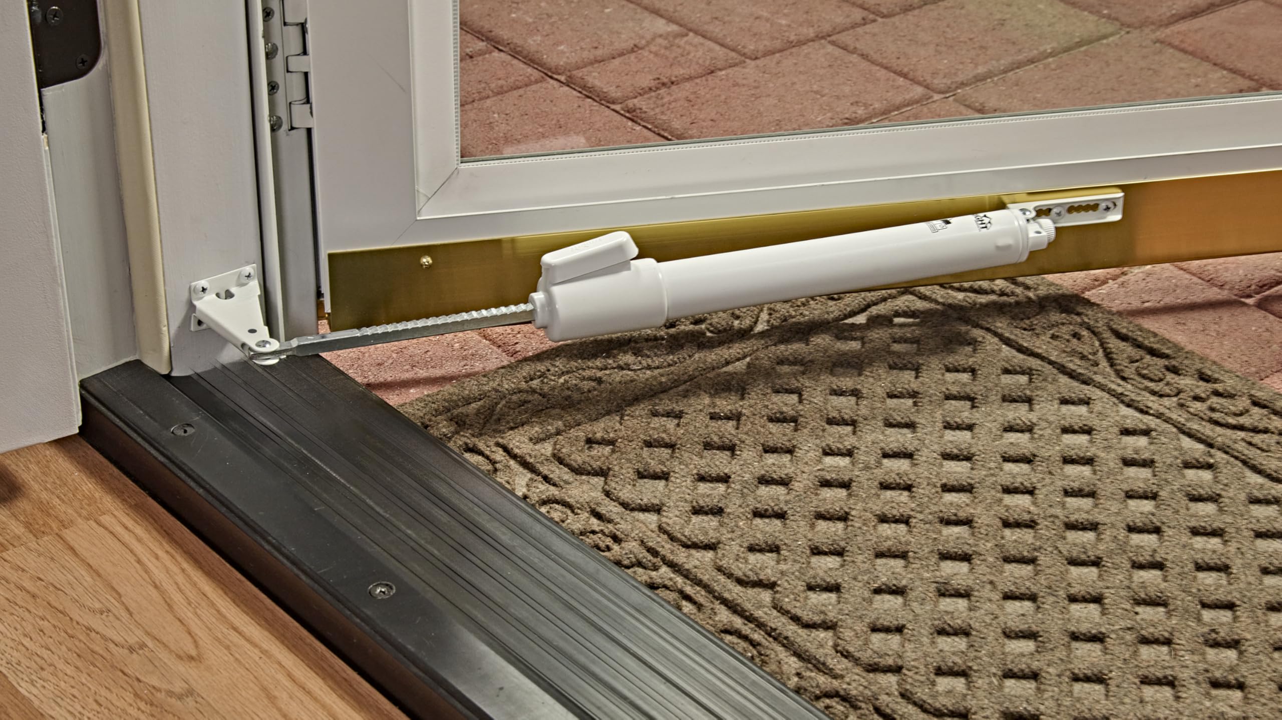 Wright Products Chiudiporta pneumatico standard con EZ-Hold - Velocità di chiusura regolabile, durevole, facile installazione (moderno, bianco)