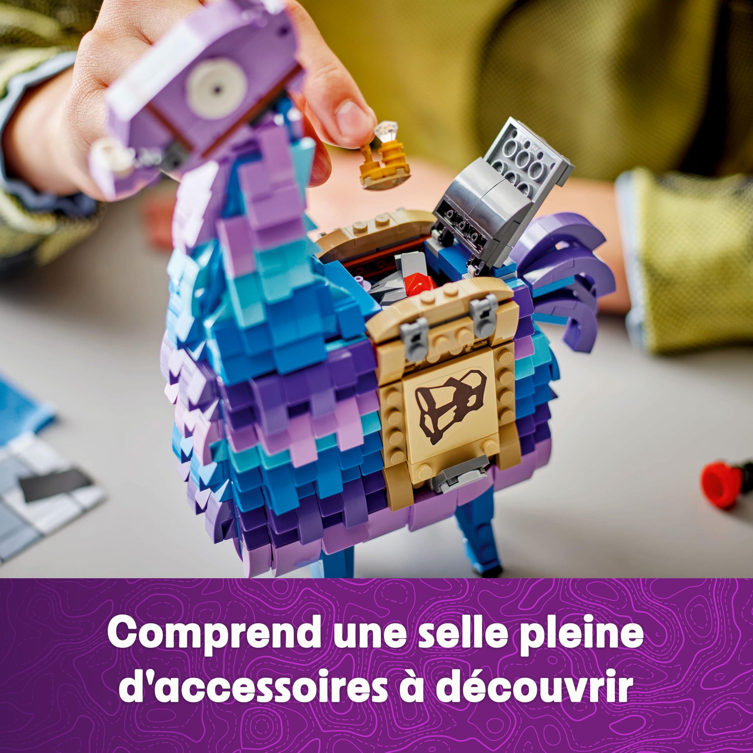 LEGO Fortnite Lama de Ravitaillement - Jouet de Construction - Figurine de Jeu Vidéo & Décoration - Accessoires Dont Slap Juice - Cadeau Collector pour Gamer Ado, Garçon ou Fille dès 12 Ans 77071
