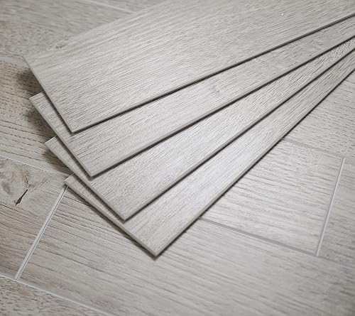 COLAMO Paquete de 24 protectores contra salpicaduras para despegar y pegar, azulejos de textura de madera sintética, paneles de madera Shiplap para