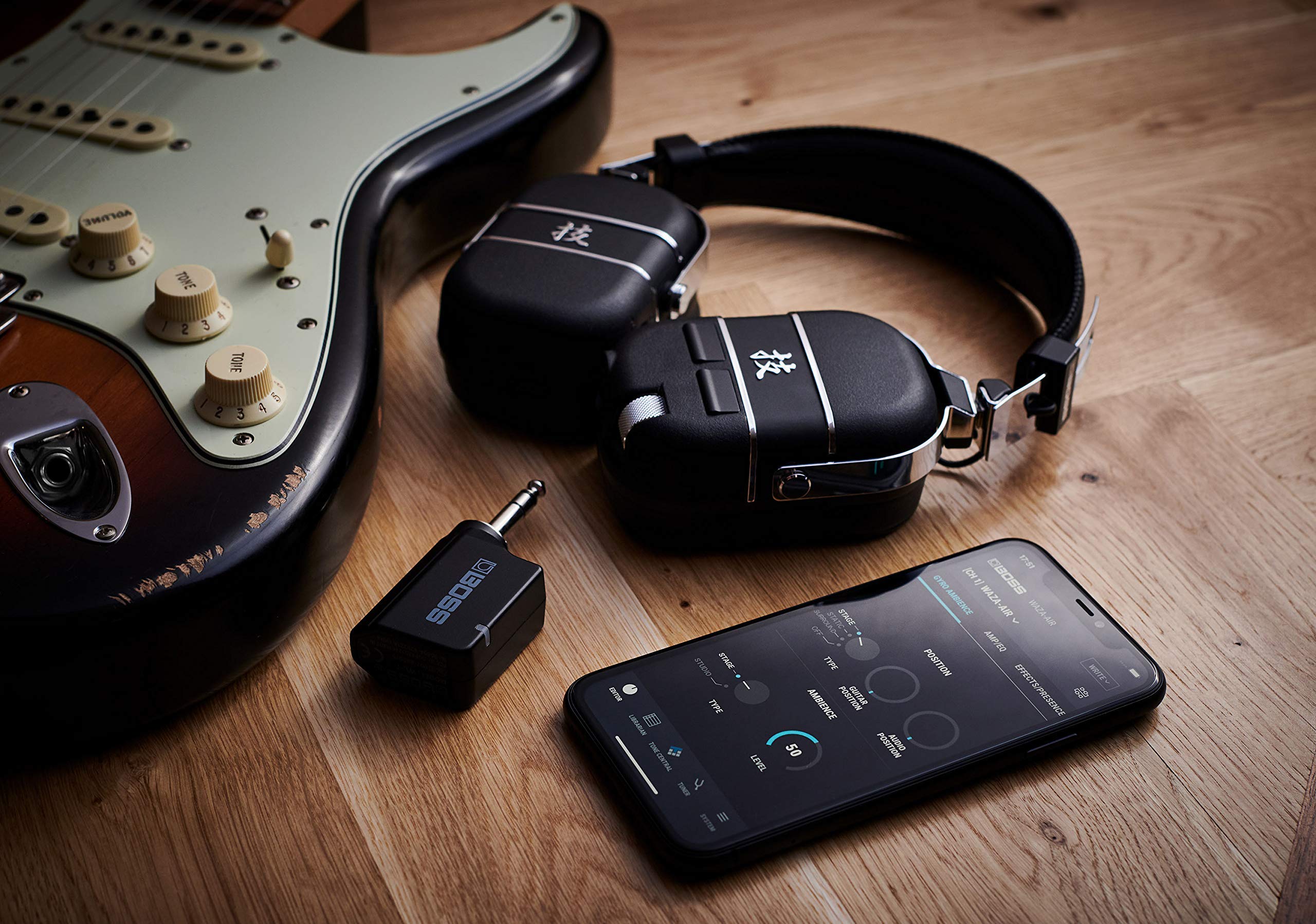 Amazon.com: BOSS Wireless Guitar Headphones System (WAZA-AIR
