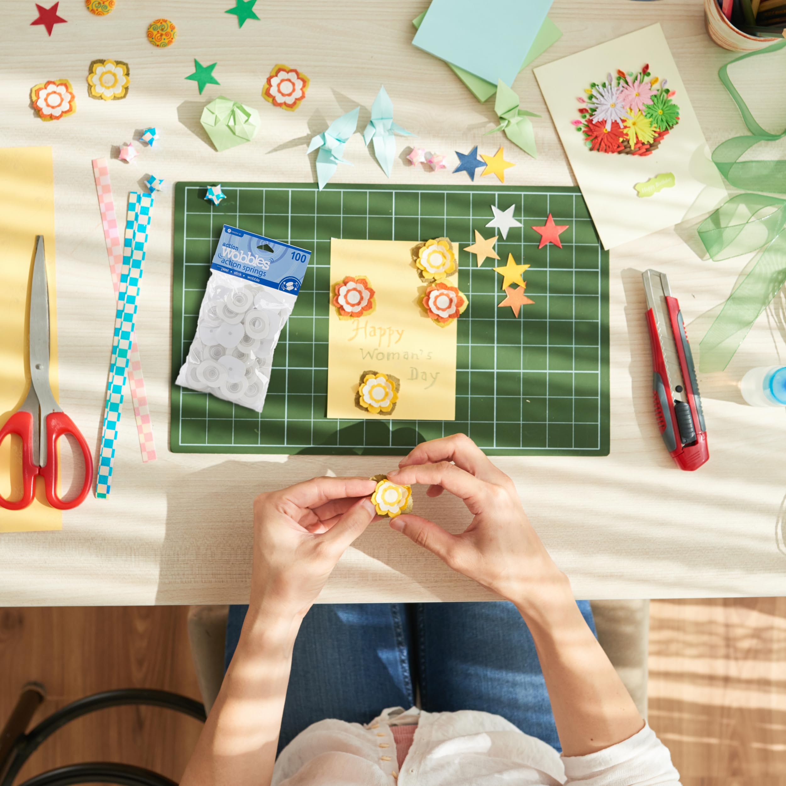 Hampton Art Action Wobbles Standard 100 pieces, Action Wobbler, Wobble Kit, Wobblers for card making, Craft Springs, Action Wobblers for Cards, Action Wobble Springs - Image 4