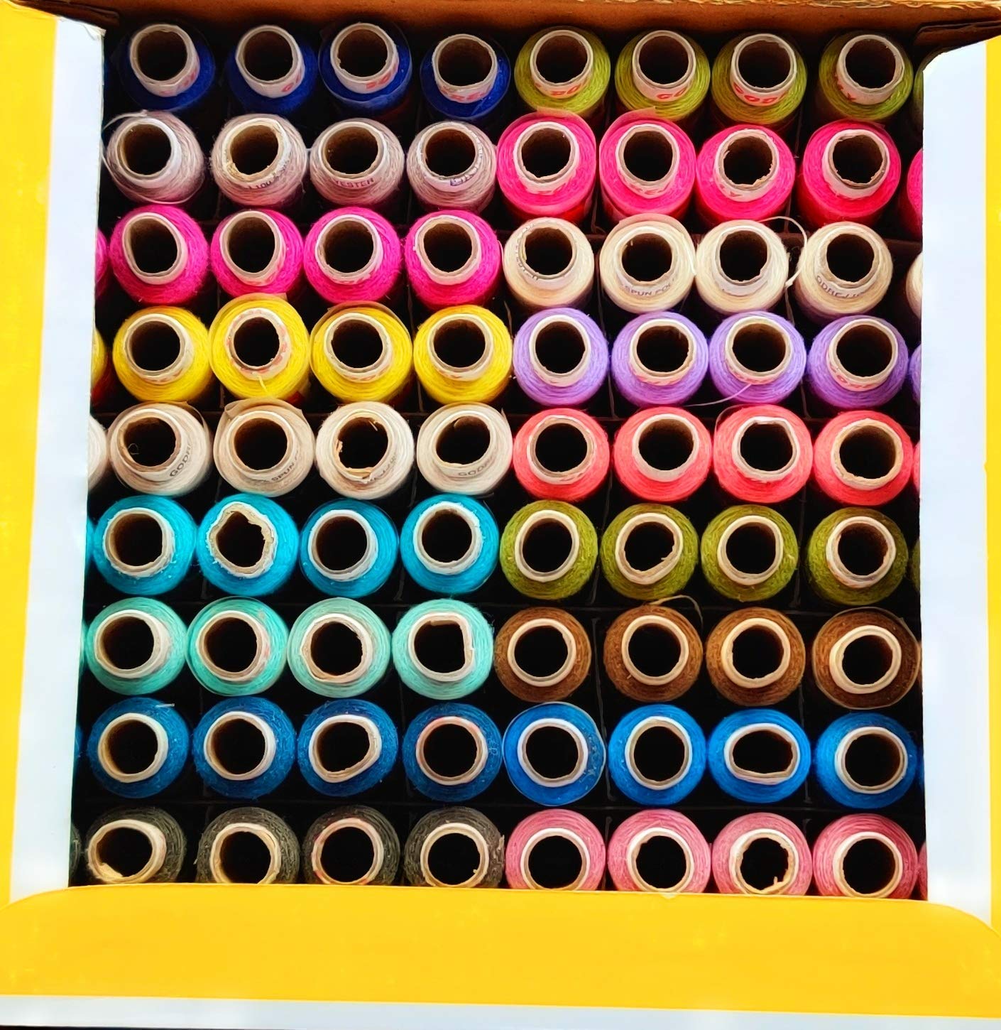 Vardhman Threads Sewing Box (Fast Colours 100 in A Box, 180 m) Amazon