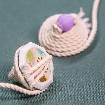 Amazon.co.jp: 初心者専用ベーゴマ（2つセット） : おもちゃ