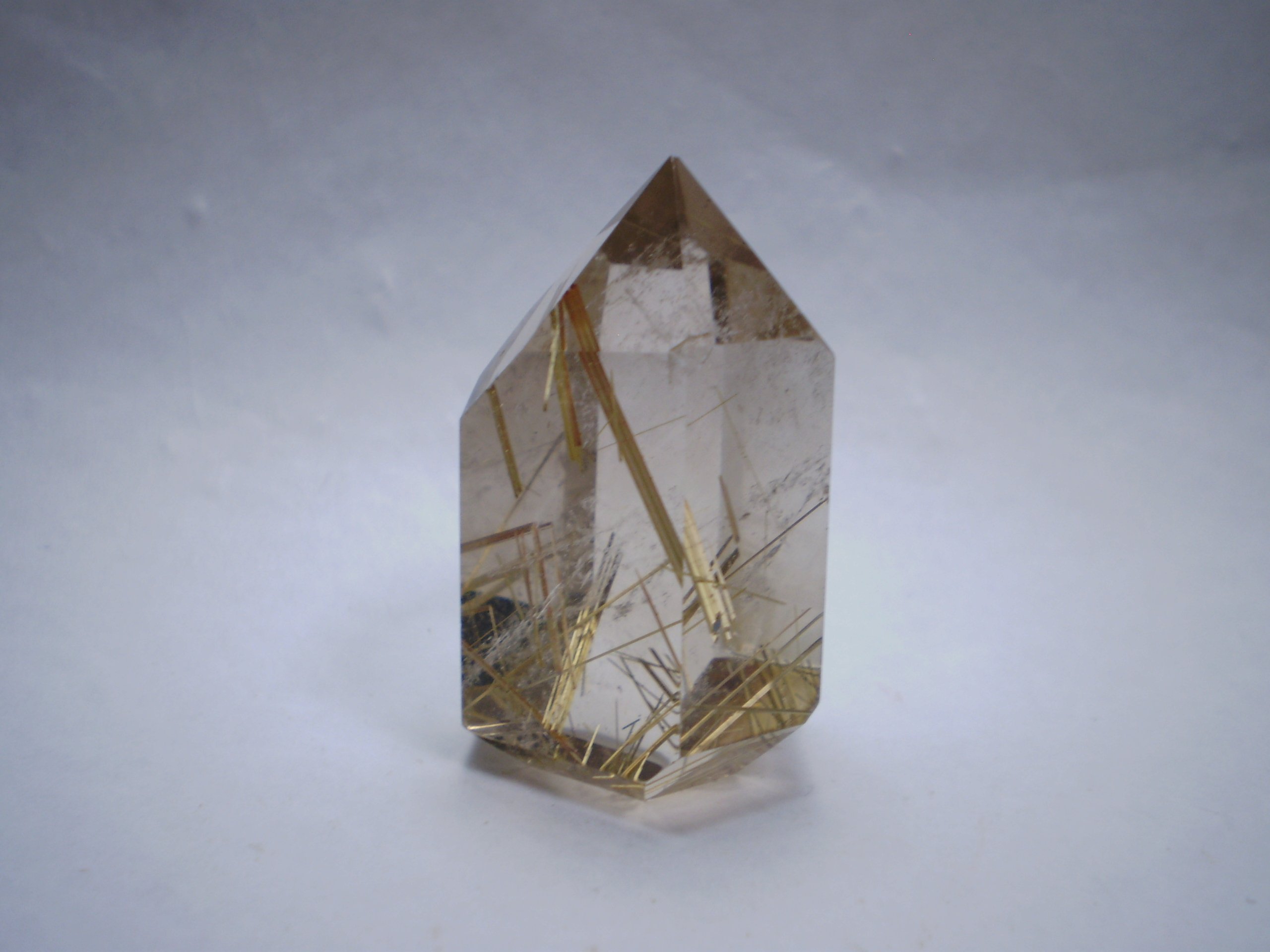 Amazon.co.jp: タイチンルチルクオーツ 原石 ポイント【シリーズ逸品