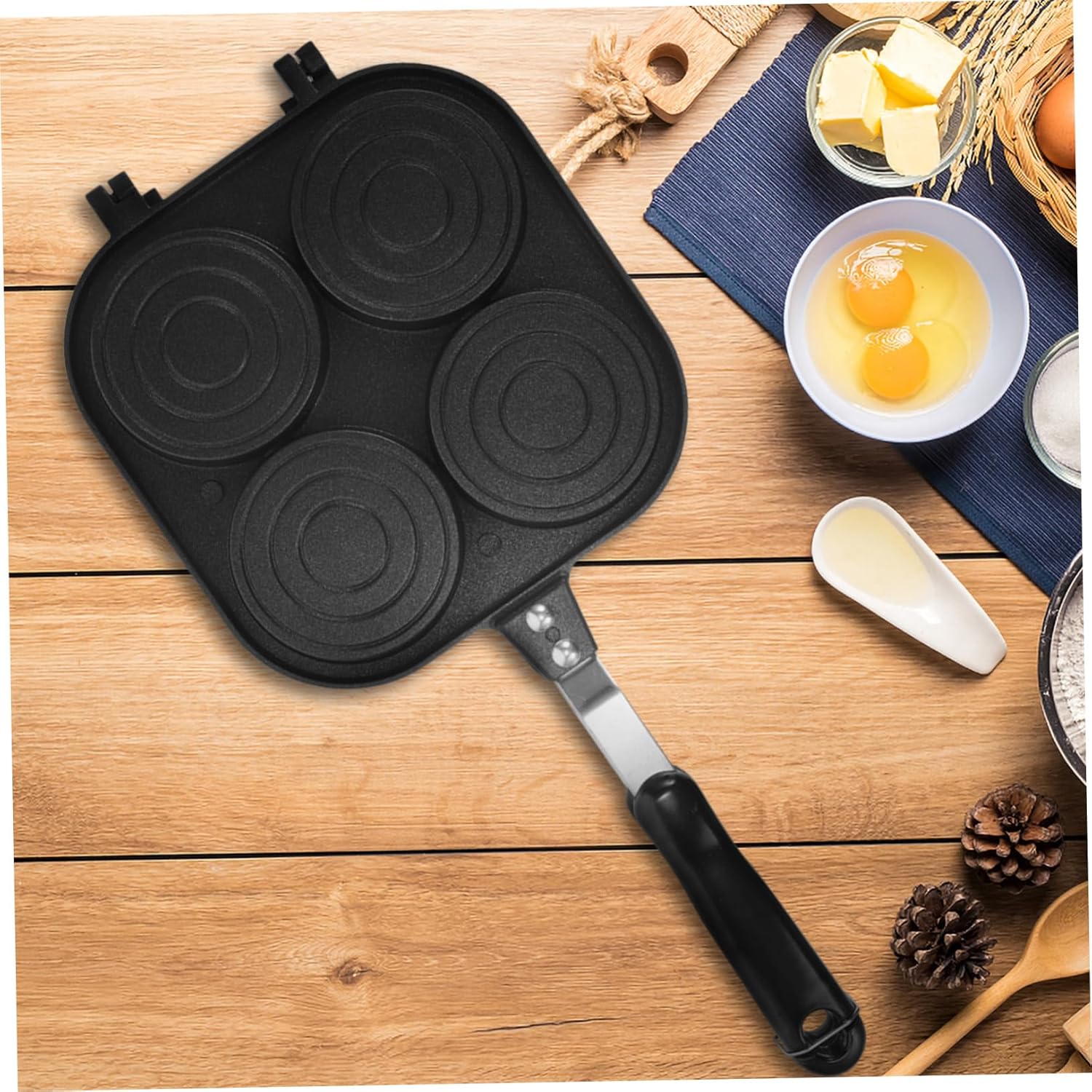 VOSAREA Creative Egg Cooker Non Stick Frying Pan for Breakfast Double Sided Kitchen Tool with Cavity Design for Cooking Eggs Pancakes and Hamburgers