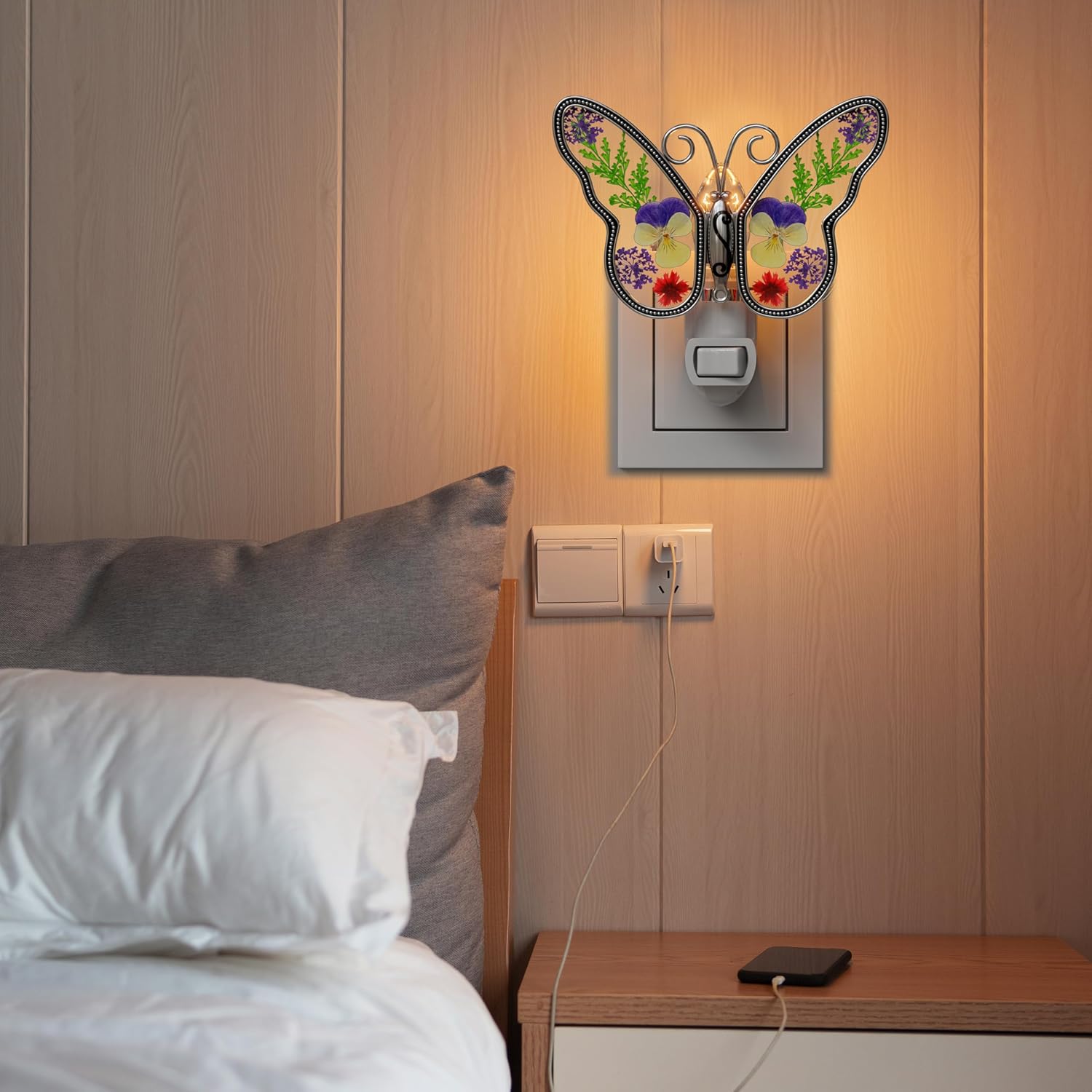 KY&BOSAM Butterfly Night Lights Plug into Wall 1-Pack 7W Plug in Night Light Dusk to Dawn 3000K Warm White Bright Real Flower+Metal Nightlight Switch-On/Off for Adults Kids Room Bathroom Kitchen Decor