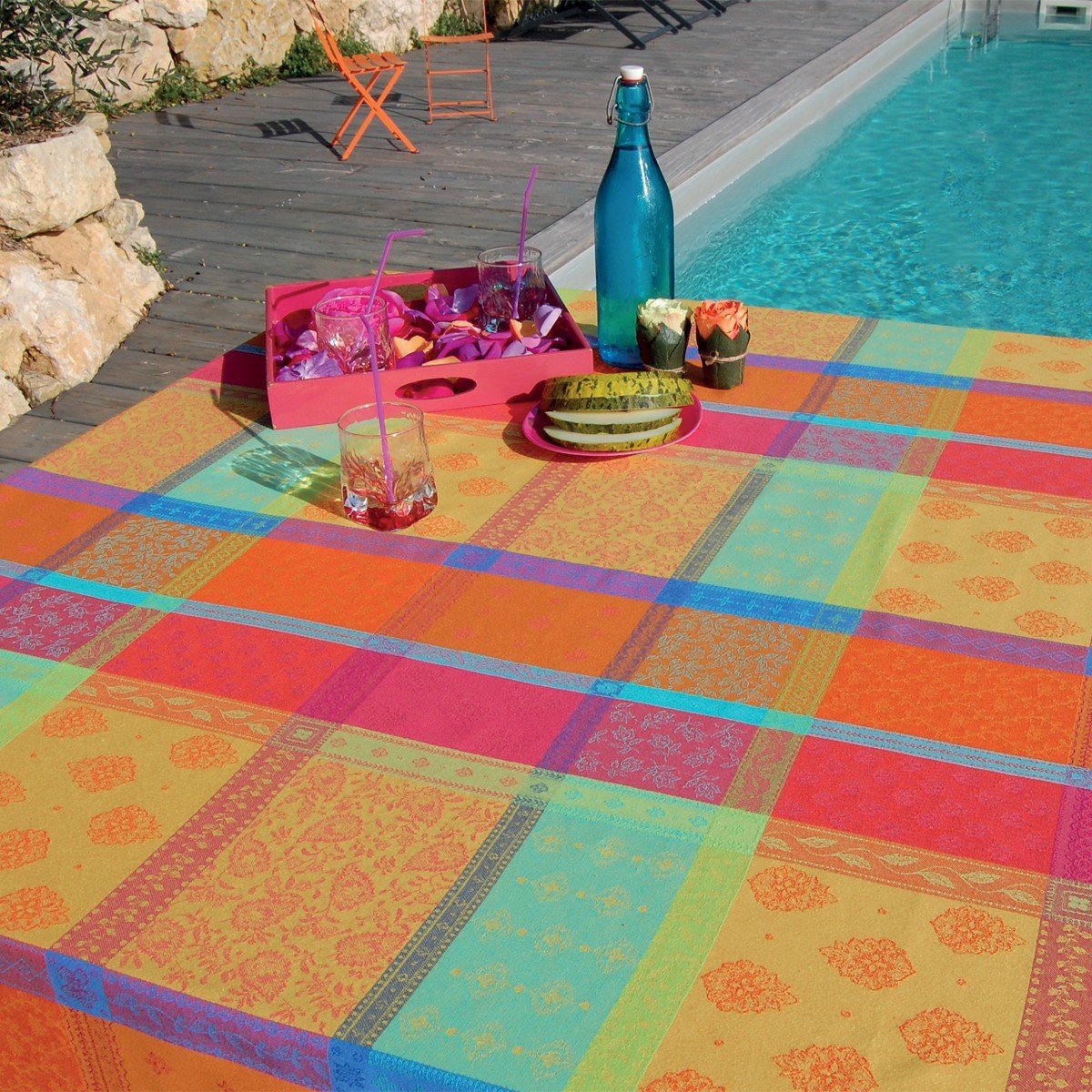 Nappe carrée jacquard valescure multicolore 1m80 x 1m80