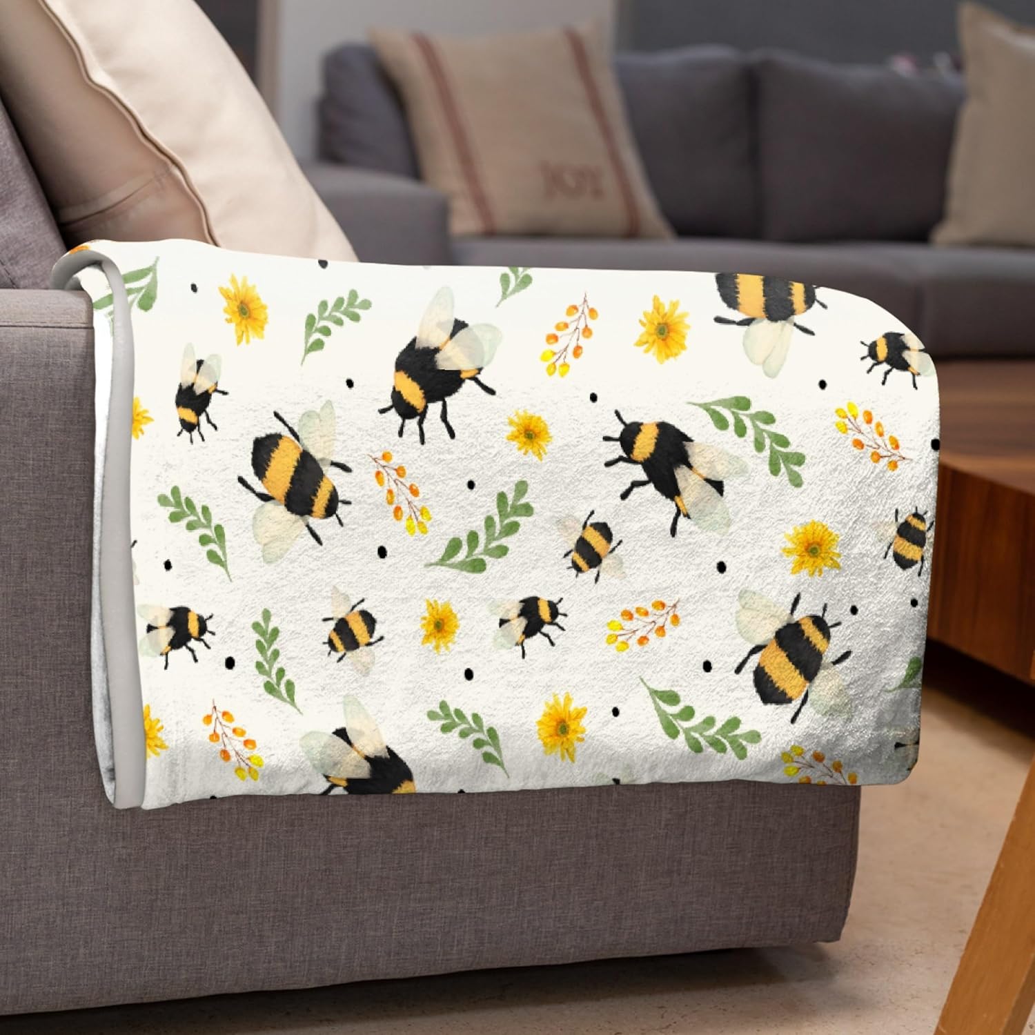 Sunflower Floral Bee Blanket - Plush Flannel Throw for Couch, Bed, Sofa - 40"x50" Flower Decor for Girls Boys - Gift for Bee Lovers - All Seasons - Image 7
