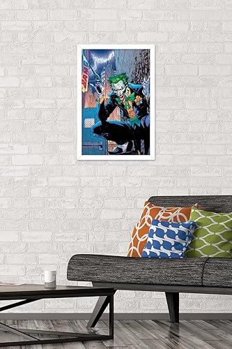 Miniatura 26 de Trends International DC Comics - Póster de pared de The Joker - Bang, 22.375 x 34 pulgadas, versión enmarcada en negro Versión enmarcada Barnwood
