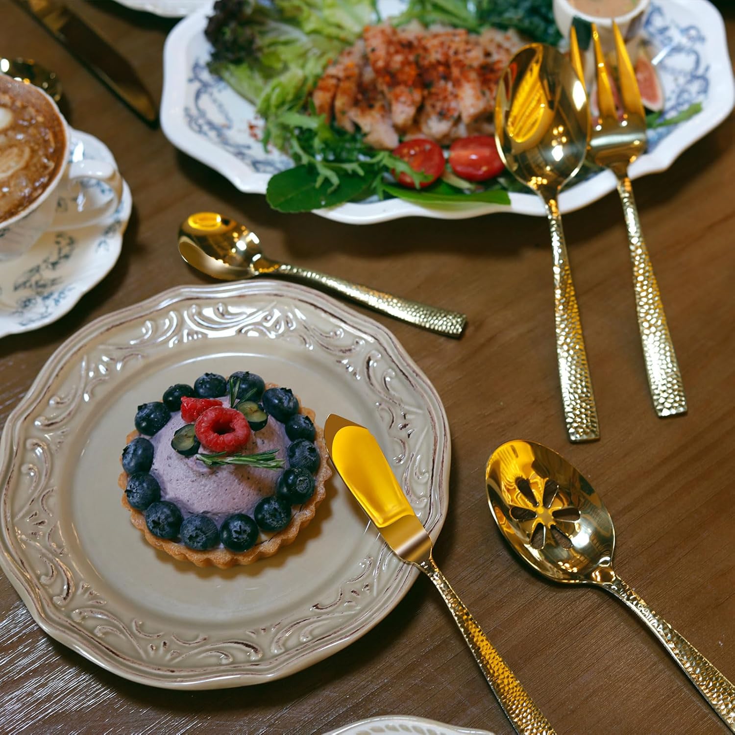 Flatware Set Gold Hammered 45 Pieces Stainless Steel Cutlery Set Silverware Serving Set Service for 8Home Event Use Wedding Housewarming Gift