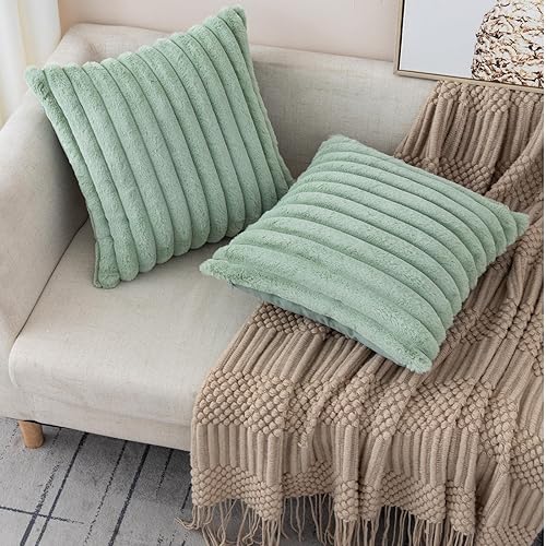 Miniatura 6 de ZLINA Juego de 2 fundas de almohada decorativas de piel sintética de color verde claro, fundas de cojín esponjosas a rayas de 20 x 20 pulgadas,