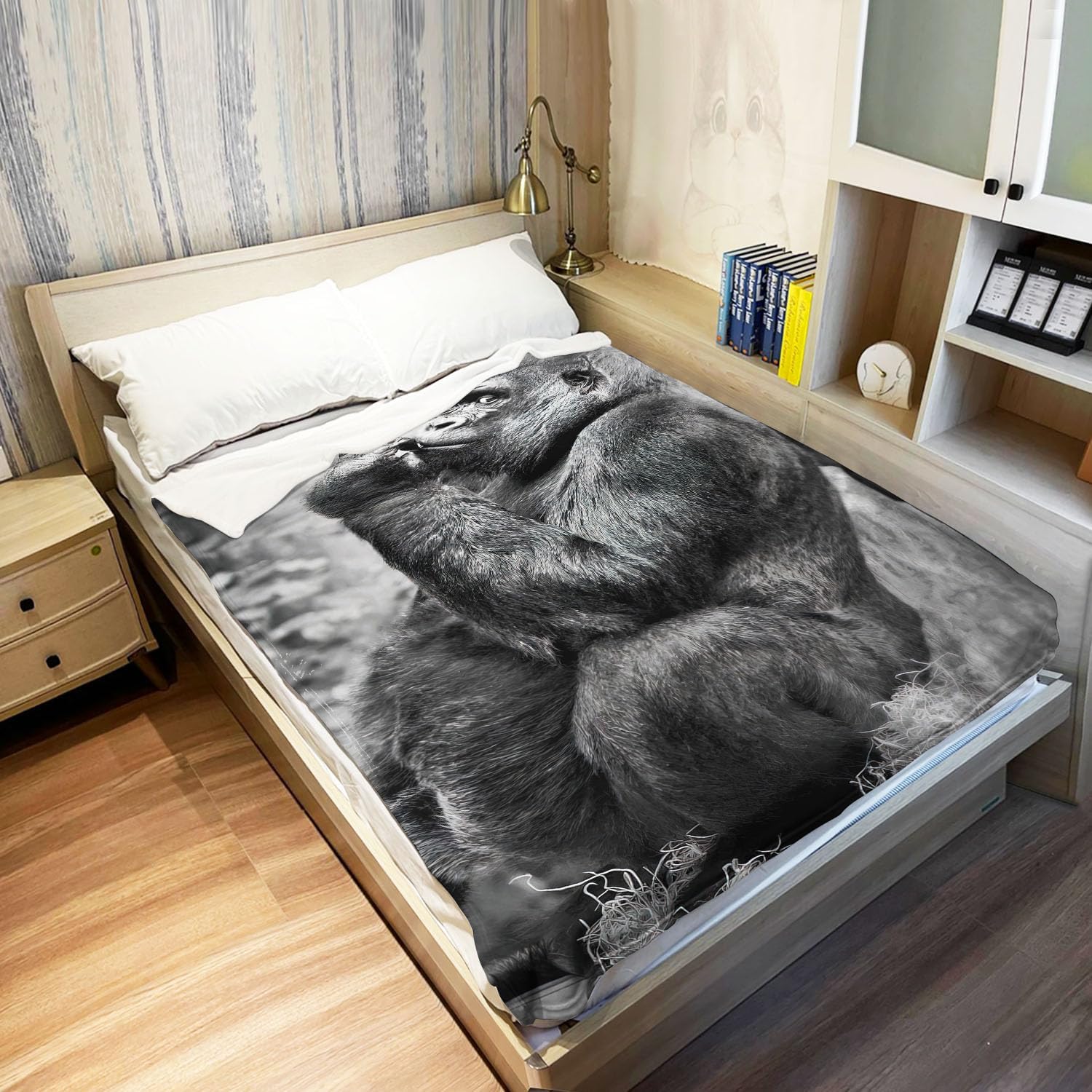 Gorilla Blanket Funny Animal Orangutan Fleece Blanket Soft Fuzzy Plush Throw Blankets for Couch Bed 60"x80" - Image 2