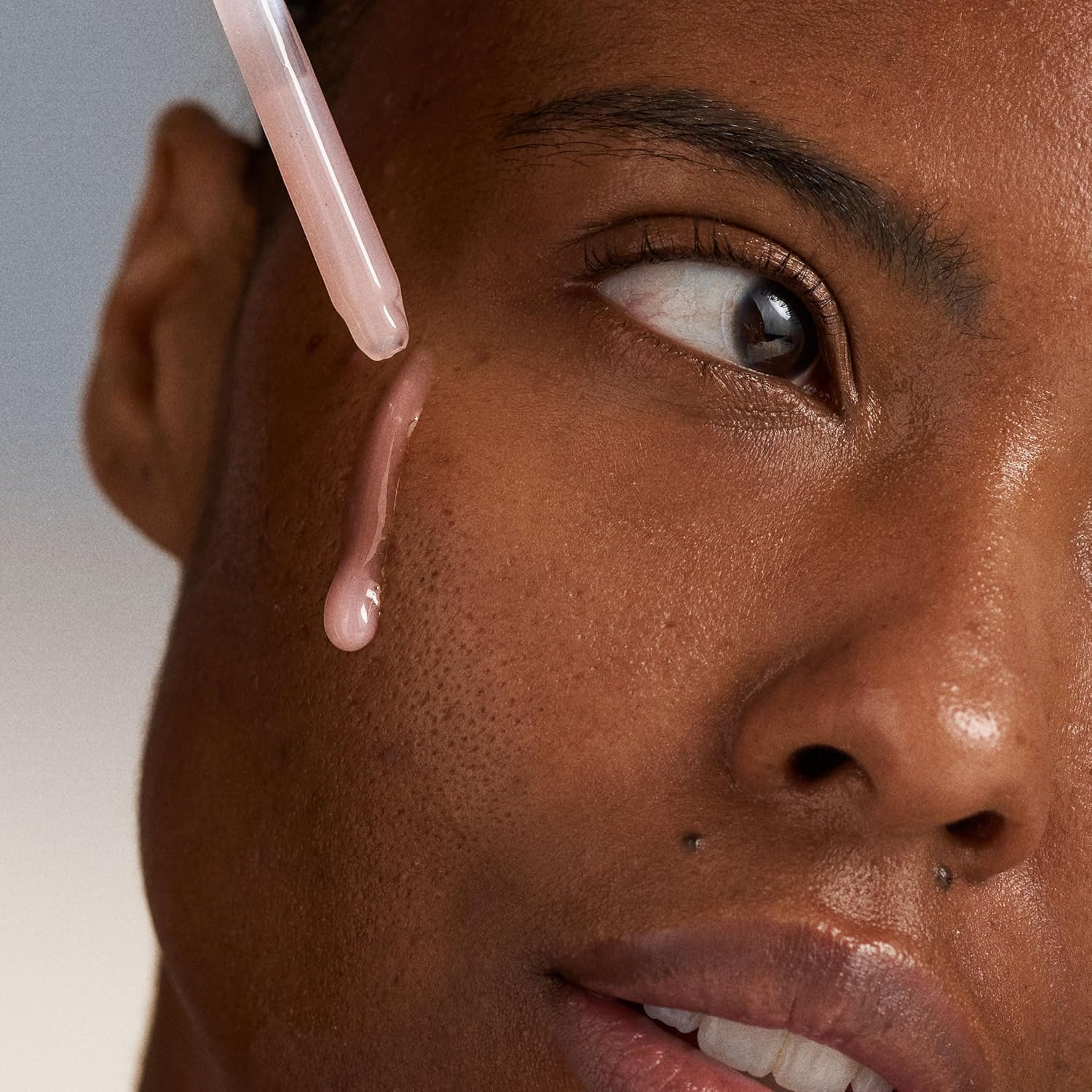 Dermalogica Liquid Peelfoliant with Glycolic Acid, Face Exfoliator Peel with AHA BHA PHA, Smooths Fine Lines and Wrinkles, Unclogs Pores, and Improve Skin Tone - 2 fl oz - Image 3