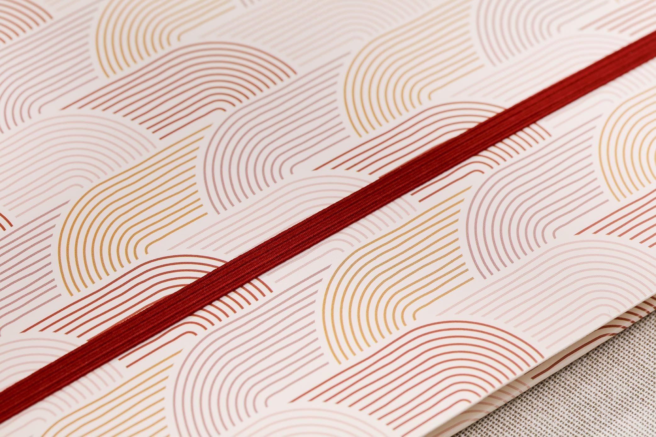 Clairefontaine 116073C, A 3 Flap A4 Cardboard Elastic Folder with Warm Colours and Geometric Shapes, Home Office - Image 4