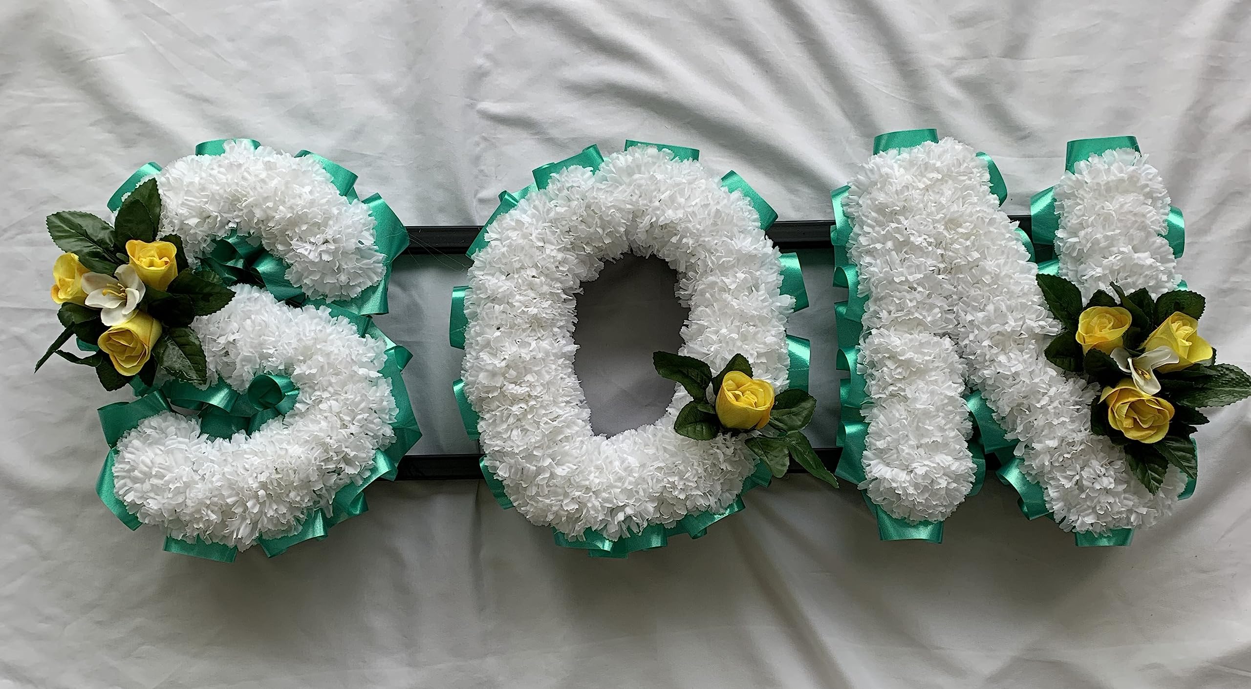 Memorial Wreaths Artificial Silk Funeral Flower Wreath With Custom 3-Letter Name - Memorial Tribute Silky Bouquets Funeral Wreath - Foto 7