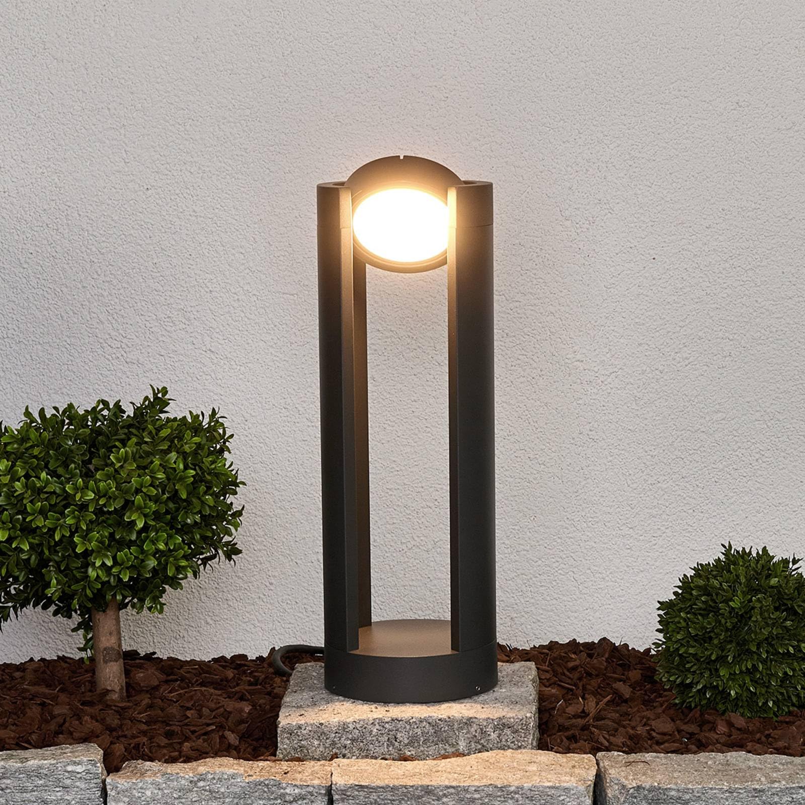 Lucande LED Wegeleuchte/Sockelleuchte 50 cm, Aussenleuchte drehbarer Leuchtkopf strahlwassergeschützt IP65 15W
