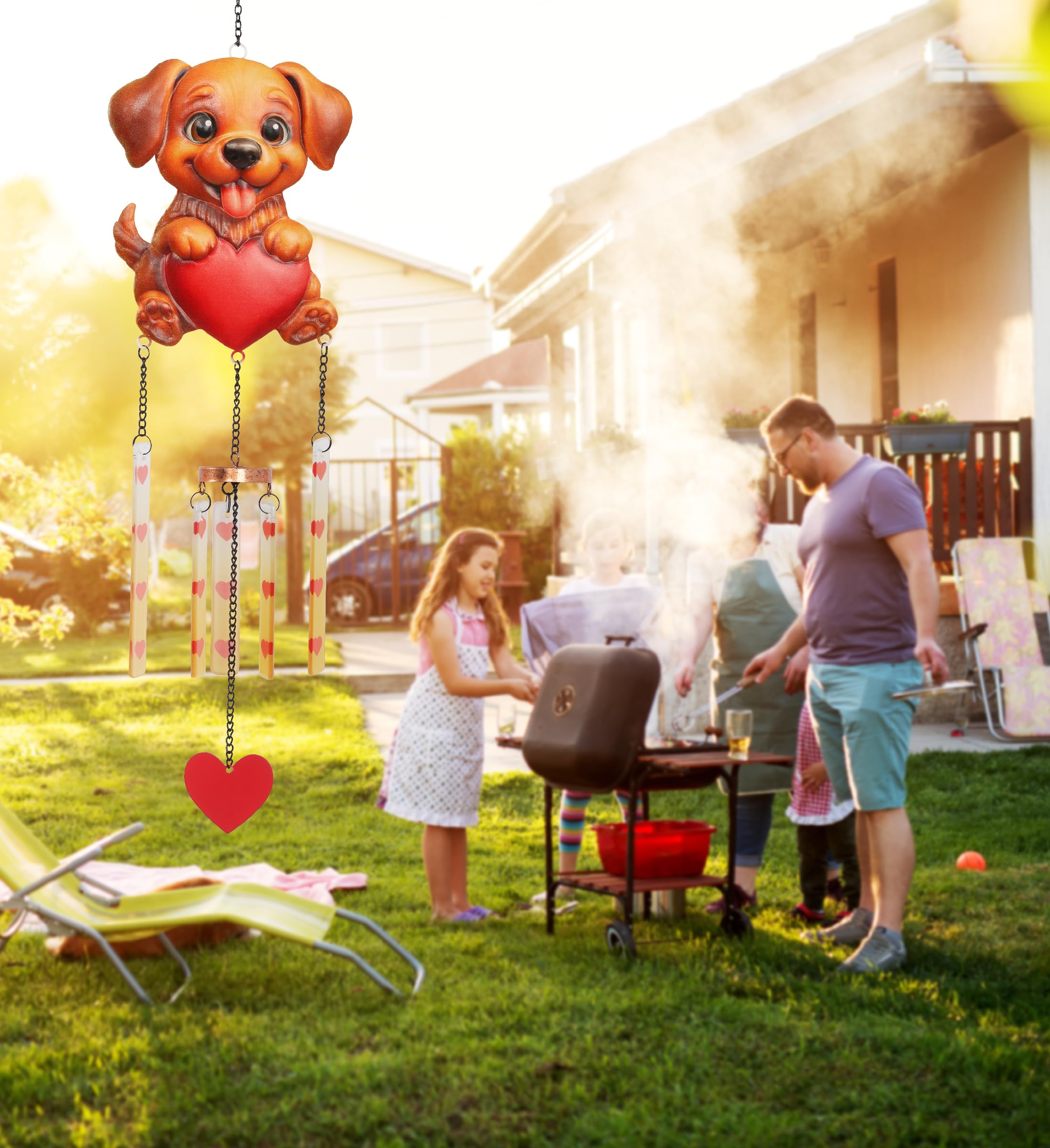 CoTa Global Puppy Love Carillon à vent – Décoration à suspendre en métal et verre faite à la main, chiot marron avec cœur rouge et tubes d'accentuation en cuivre, décoration d'intérieur et d'extérieur