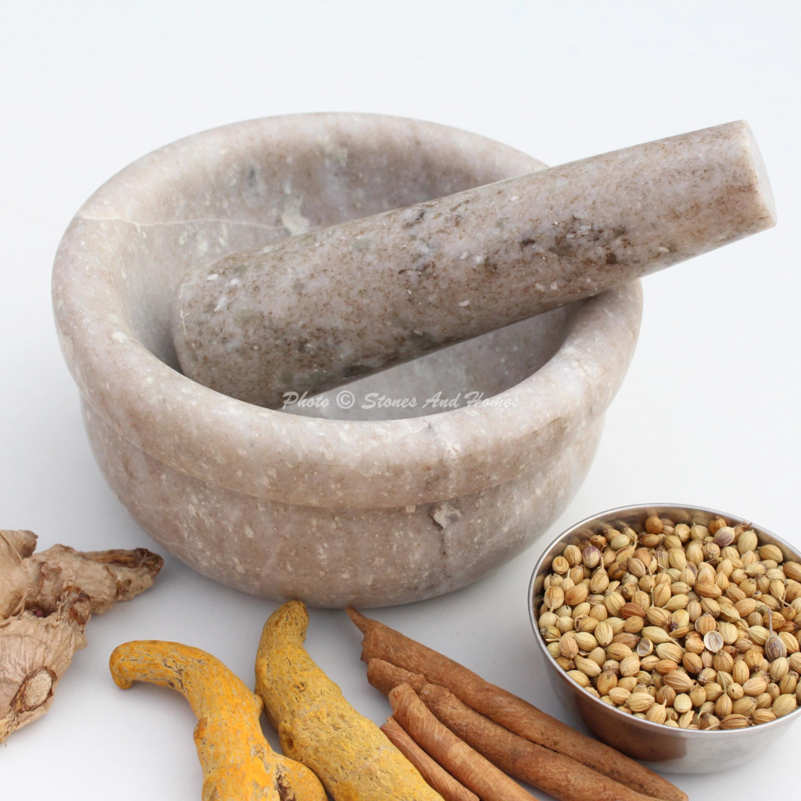 Juego de mortero y mortero marrón indio, cuenco grande, piedra de mármol, molcajete, especias para cocina y hogar, 5 pulgadas, pulido decorativo, redondo, triturador de especias (13 x