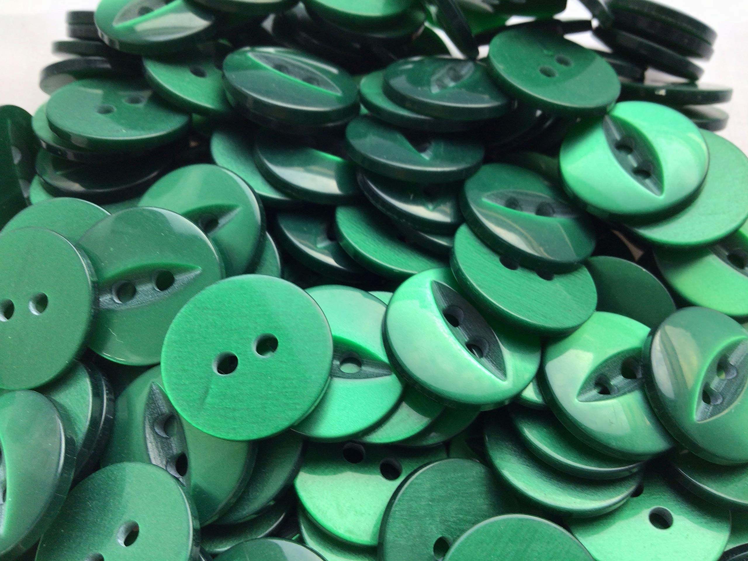 Buttons Green Bottle 35 Round Fish Eye Size 26 (16 Mm) X 50
