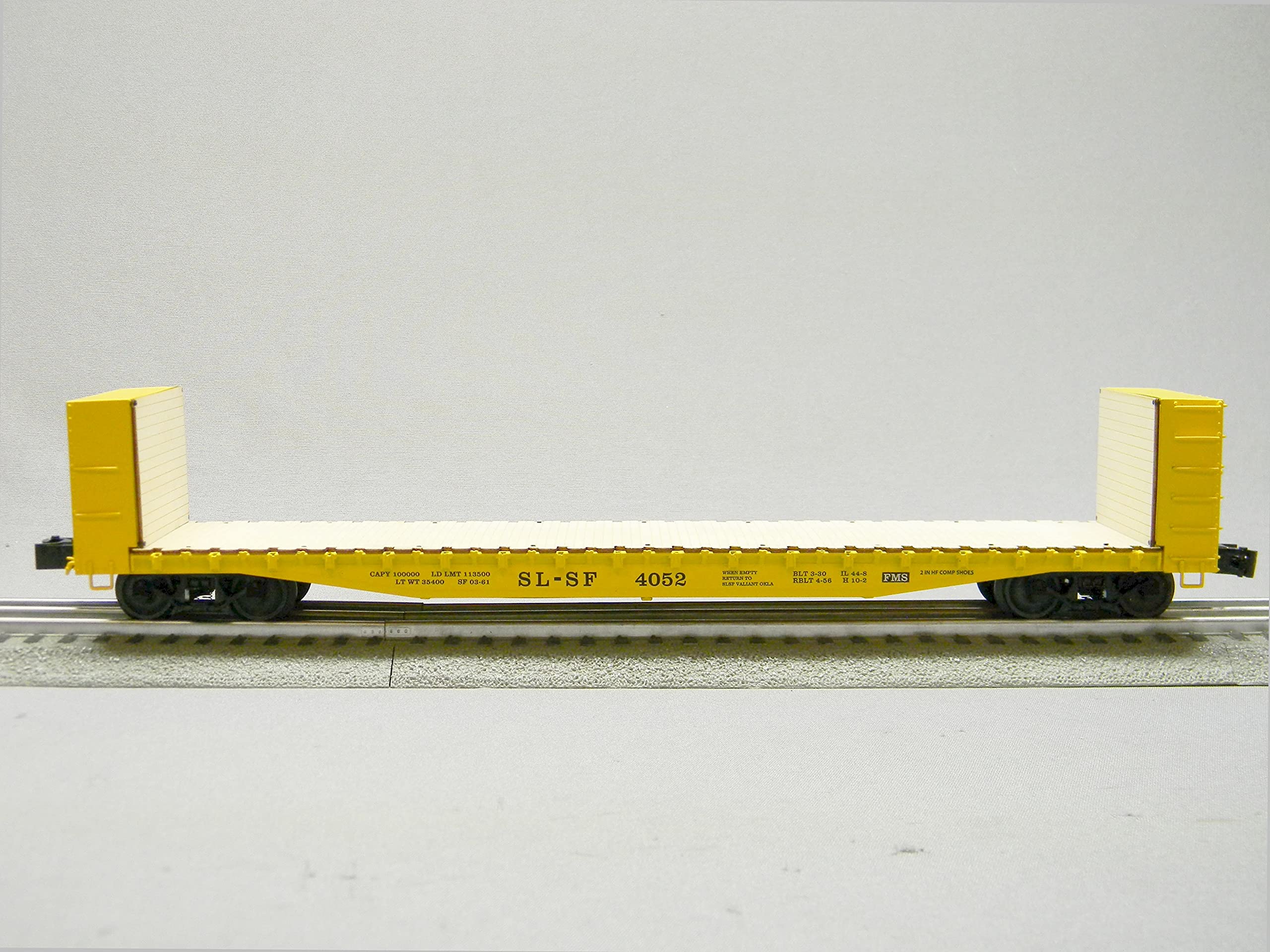 Lionel Frisco 50' Bulkhead FLATCAR