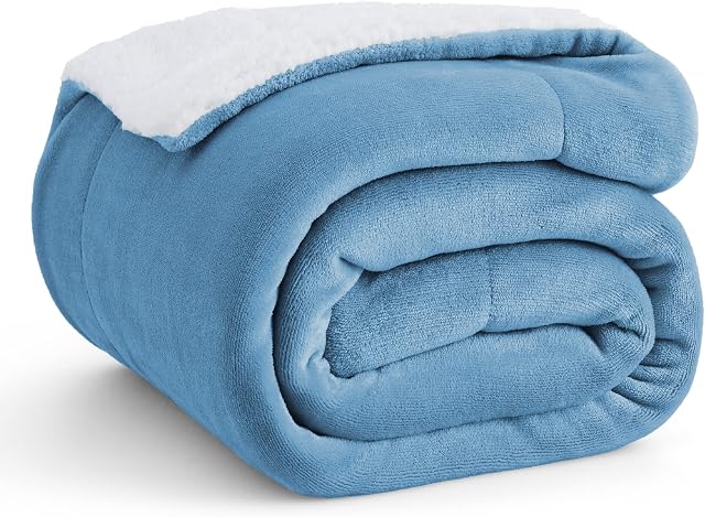 Bedsure Sherpa Fleece Throw Blanket - Fluffy Microfiber Solid Blankets for Bed and Couch Double/Twin Size, Washed Blue, 150x200cm