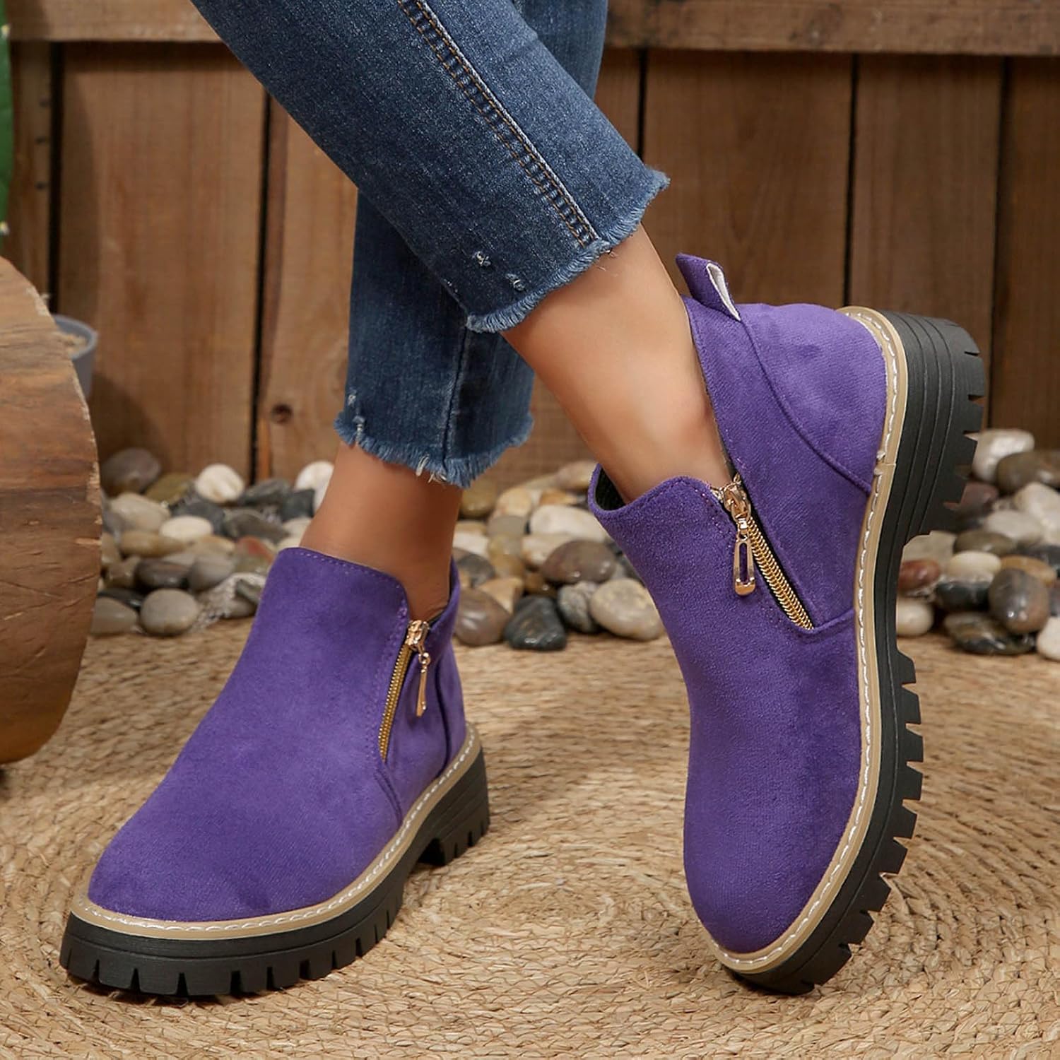 Females All-Match Versatile Round Toe Side Zipper Large Size Boots Autumn Winter Comfortable Height Increase Thick Sole Classic Material Short Boots for Outdoor Wear