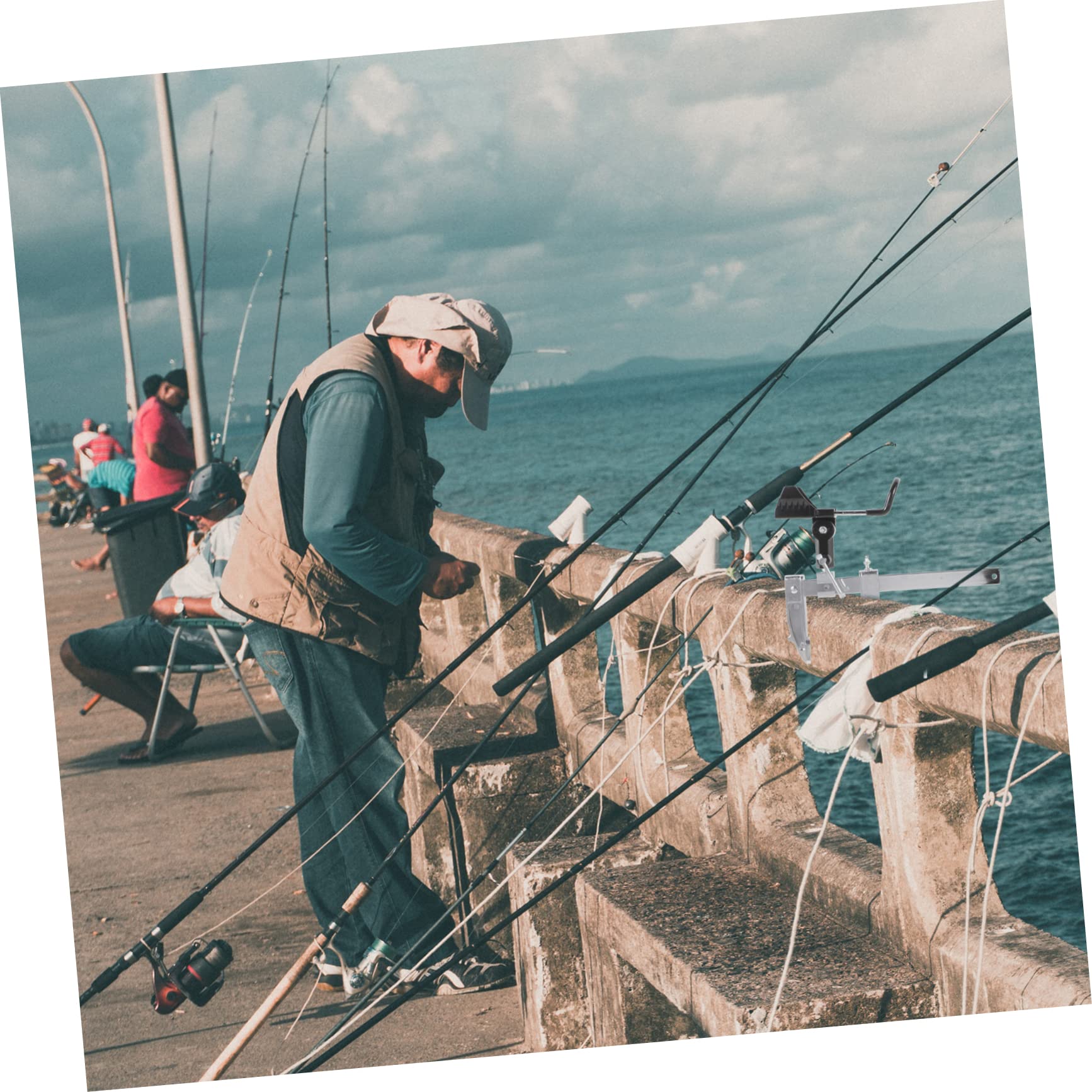 BESPORTBLE Accurate Fishing Pole Holder for Ground Sturdy Wall Mount Rod Rack Multi-function Storage Bracket Random Style