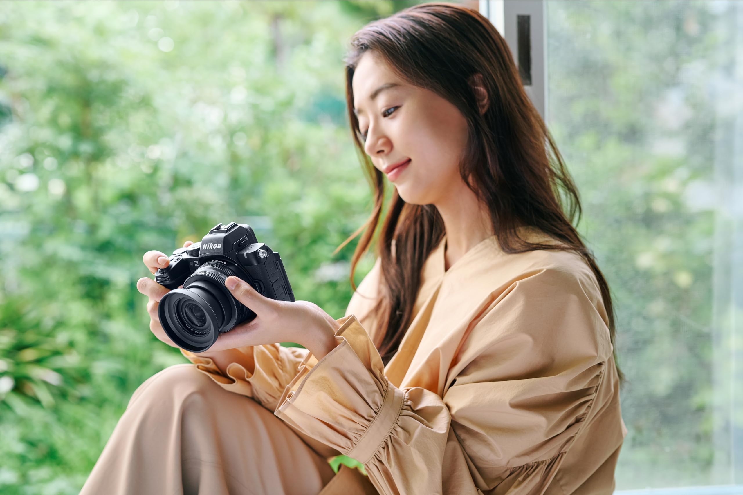Nikon Z50II, NIKKOR Z DX 16-50+50-250, Lexar SD128GB, Fotocamera Mirrorless, CMOS 20.9MP, Processore EXPEED7, AF, Mirino Elettronico EVF, LCD 3.2', Video 4K [Nital V.I.P.: 6 anni di garanzia]