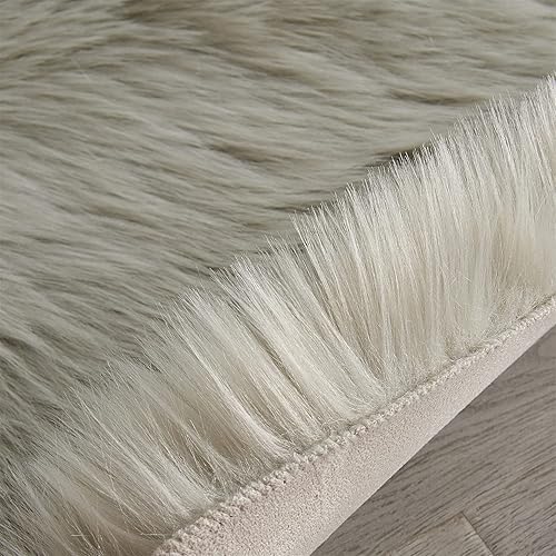 Miniatura 6 de Arbosofe Alfombra de piel sintética de piel de oveja gris claro para el hogar, alfombra de área para dormitorio, alfombra de piel pequeña esponjosa,