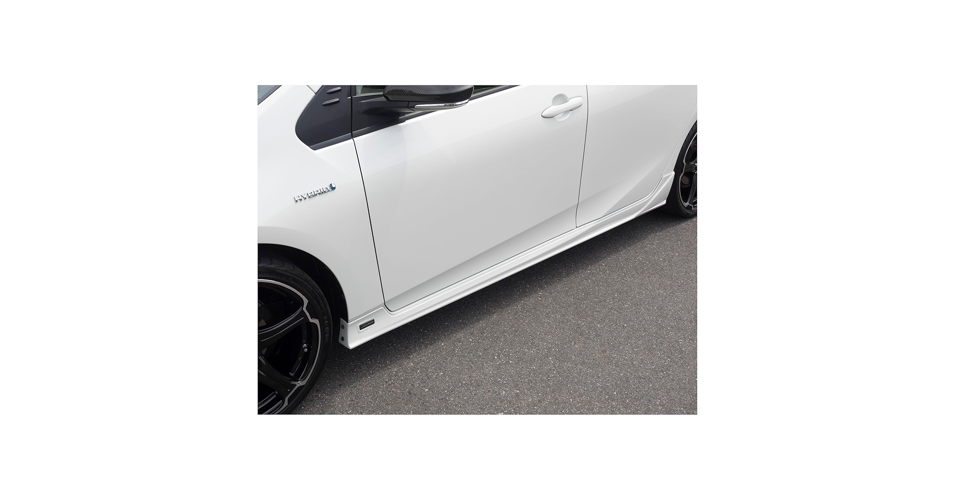 Amazon | AKEa 50プリウス前期（ZVW5#） サイドステップ (040