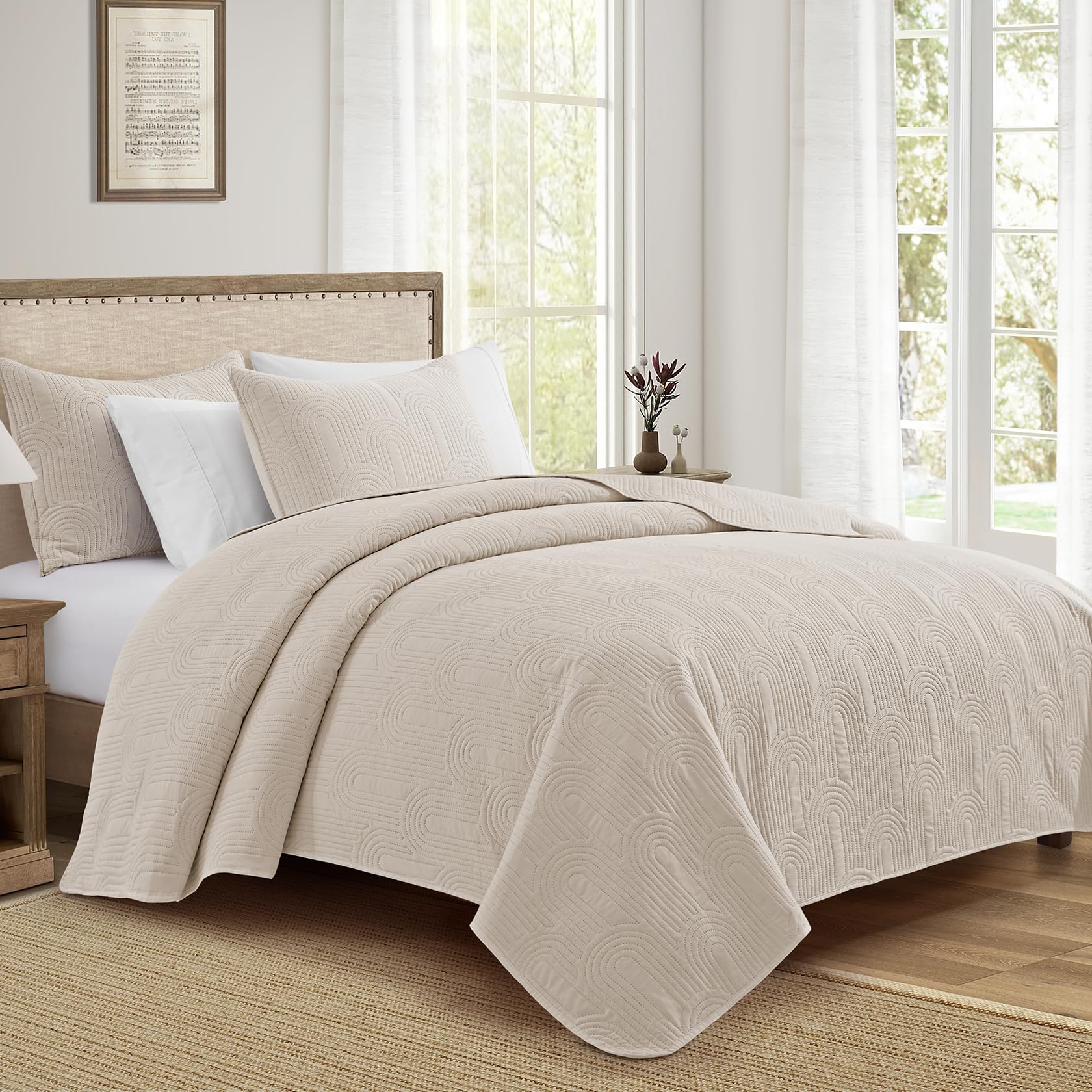 Lavsiry Quilt Queen Size with Pillow Shams, Summer Lightweight Full Size Arch Pattern Bedspreads, Soft Microfiber Thin Comforter Coverlet Bedding Set for All Seasons - Light Beige, 90