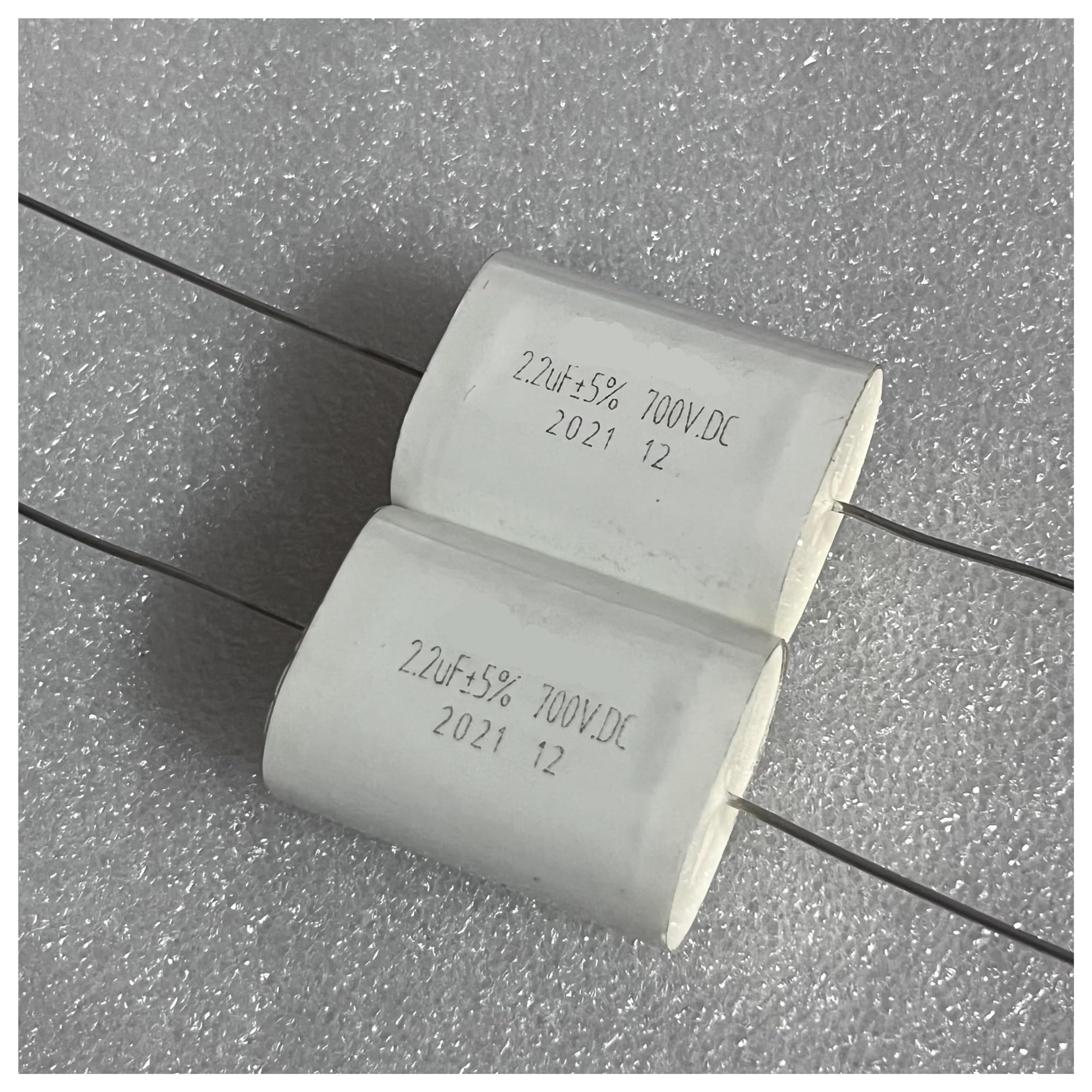 LEOTNNDQ 1pcs MLC-SB Series 2.2UF 700V DC Copper Foot Protection Film Capacitors